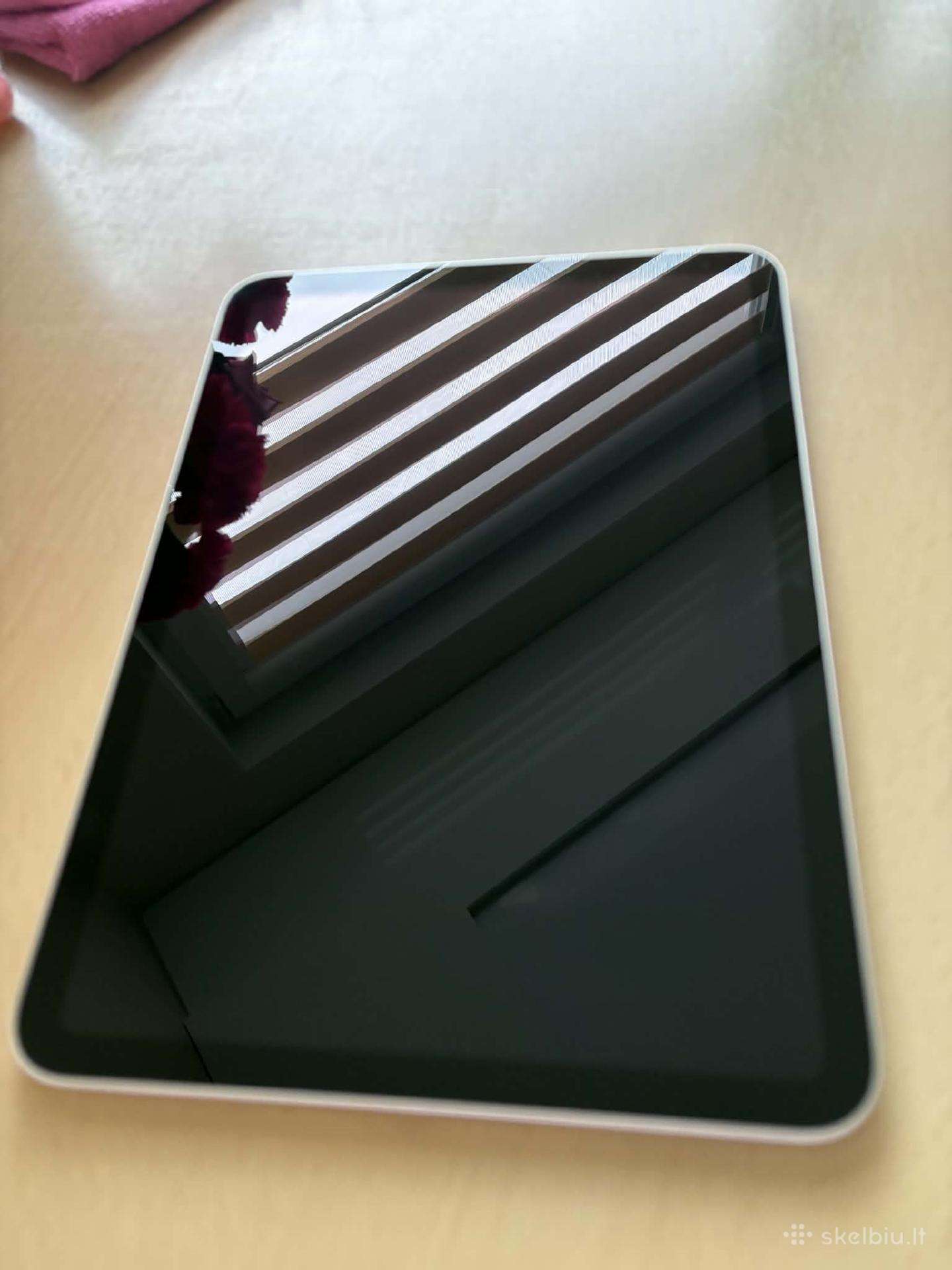 iPad 10th gen 64gb WiFi