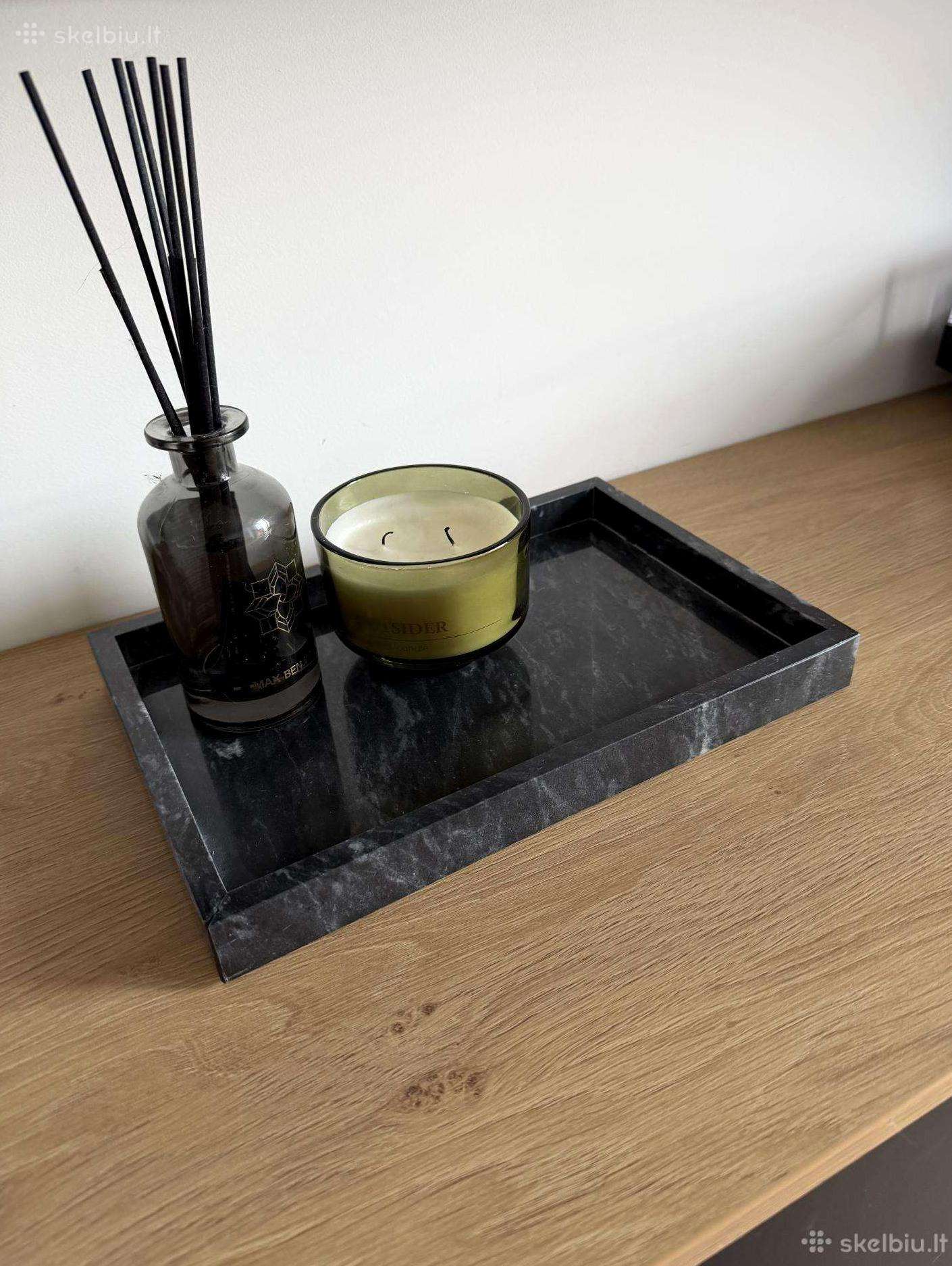Juodas marmurinis padėklas 30 x 20 cm