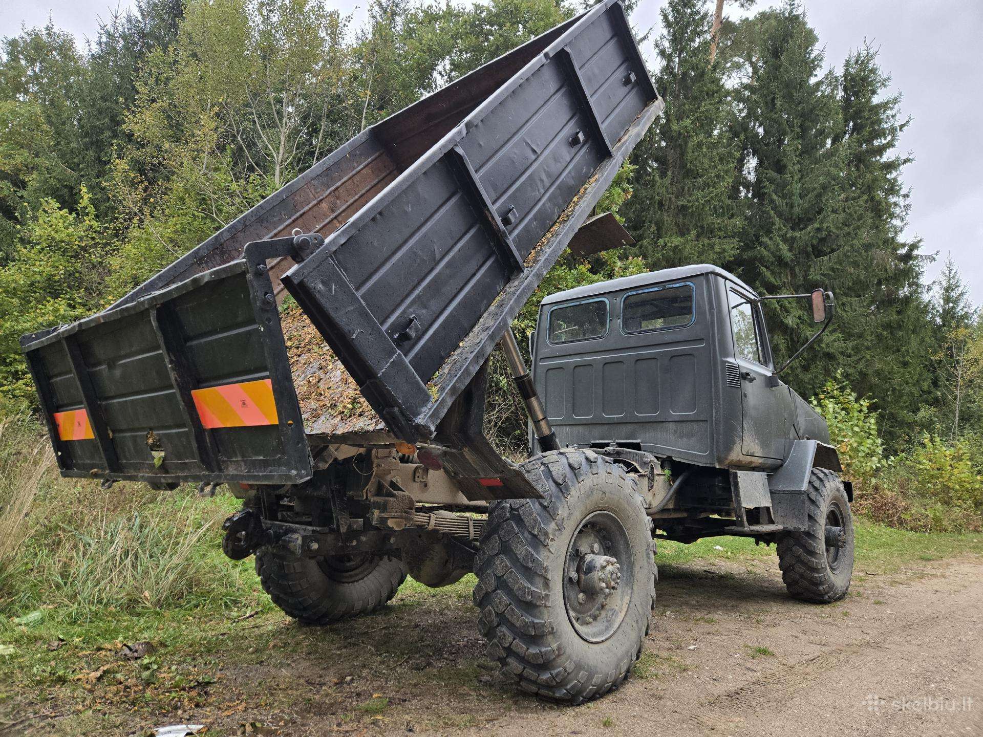 GAZ, traktoriai