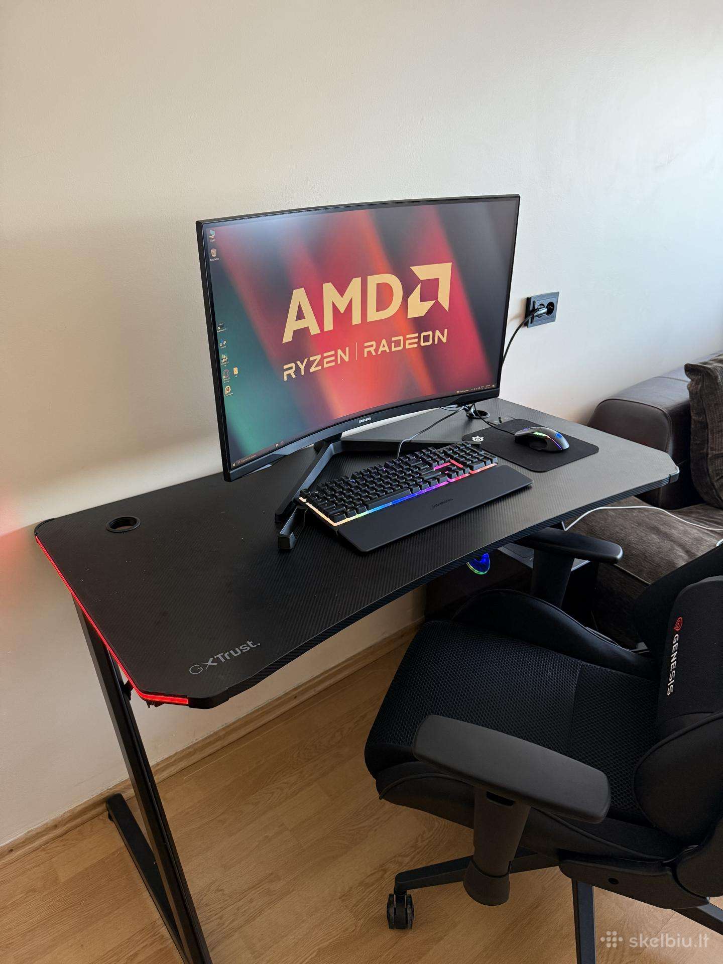 Luminus Rgb Gaming Desk stalas 90