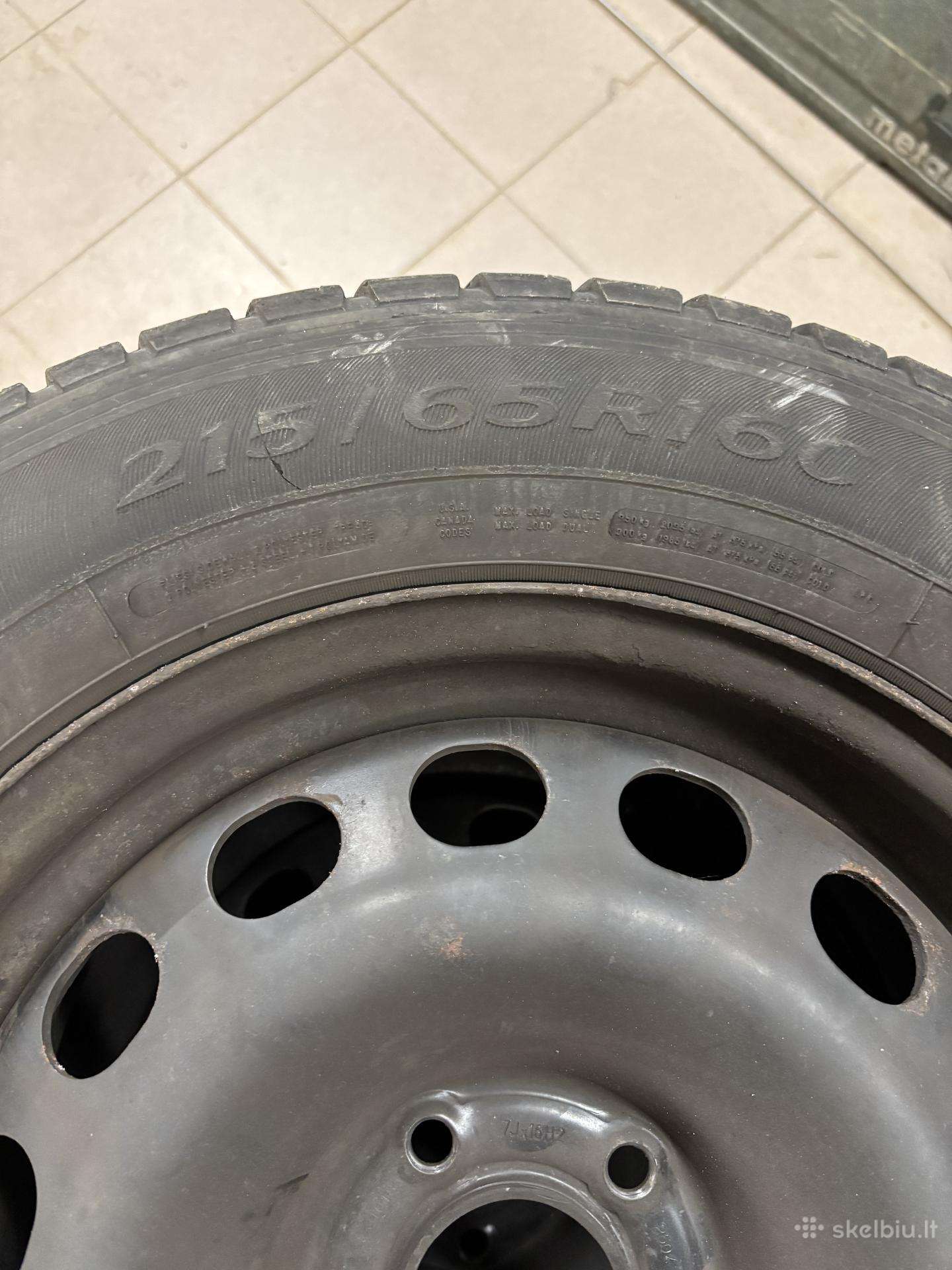Ratlankiai su padangom nuo Toyota proace