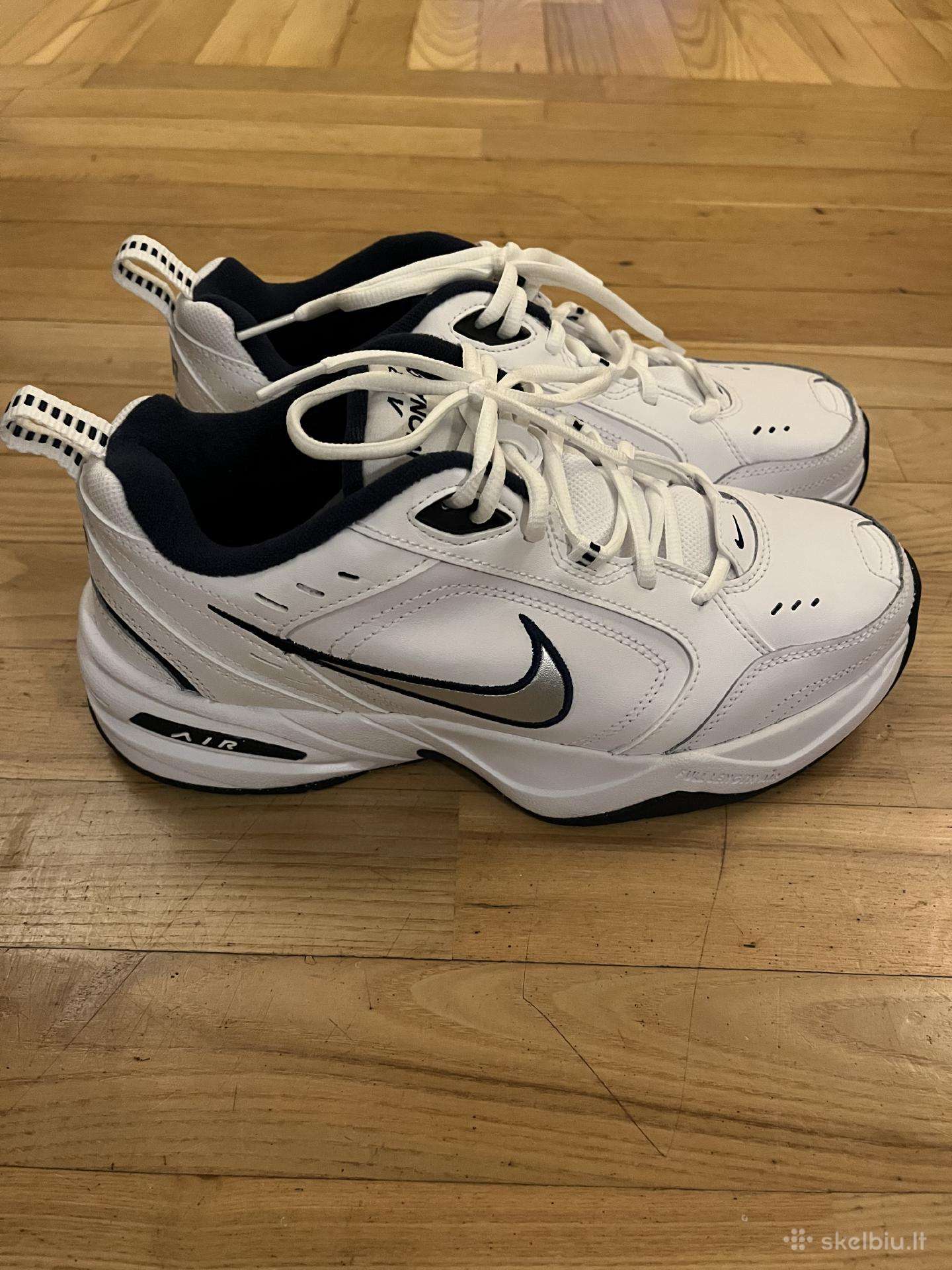 Nike Air Monarch Batai