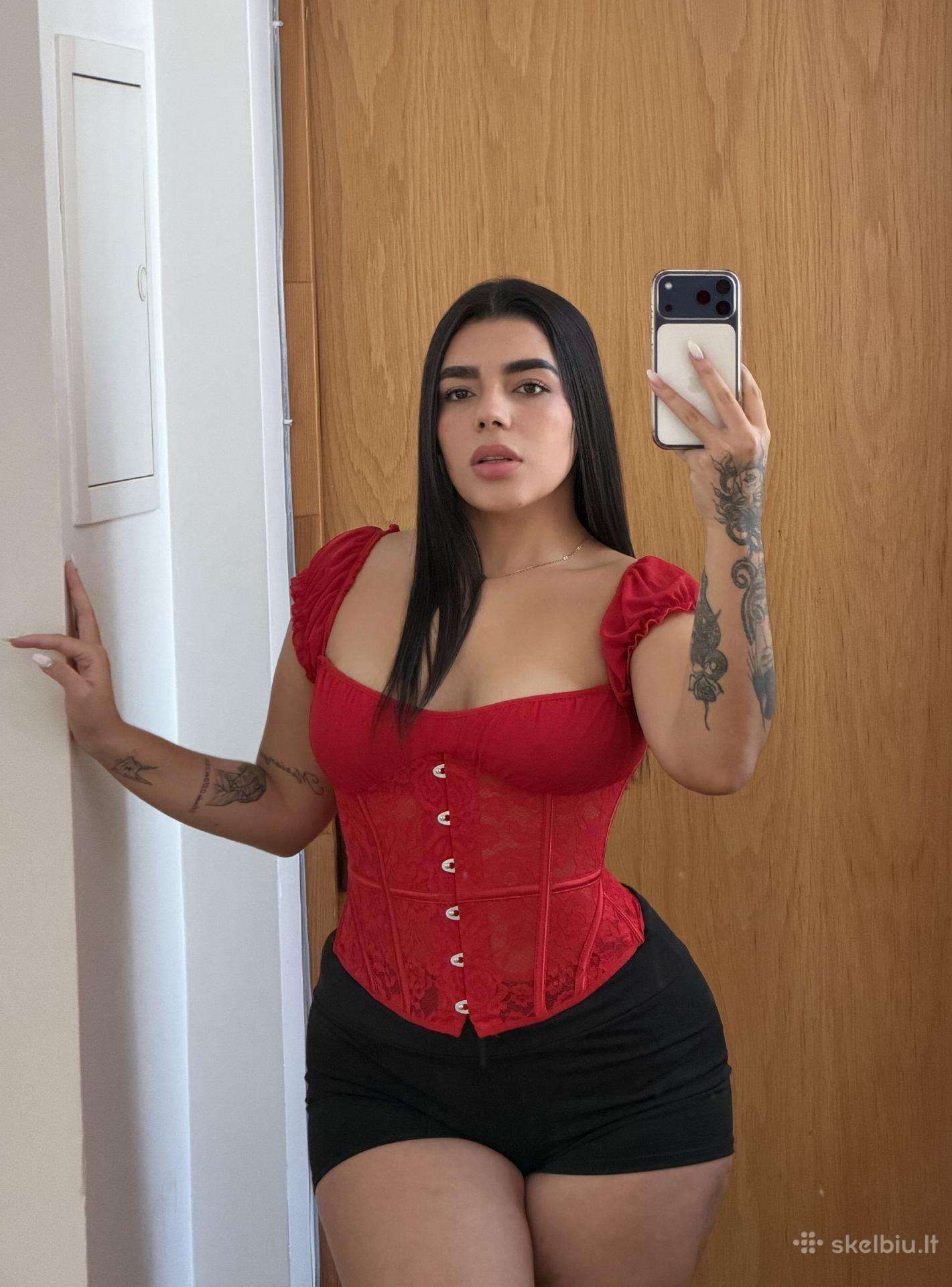 Mhara Sweet Girl From Colombiana