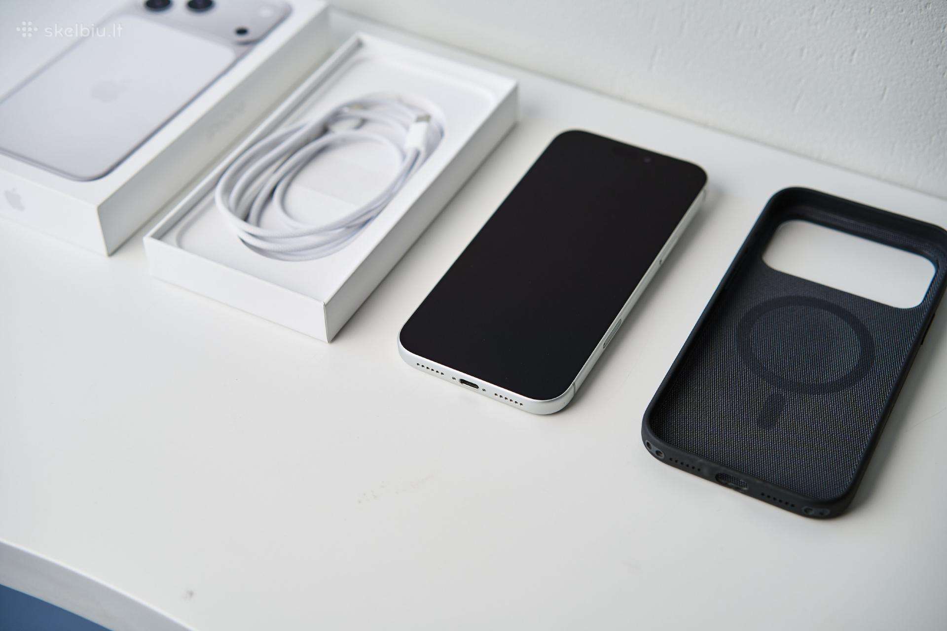 iPhone 17 Pro Max 512 GB sidabrinis, su dėklu