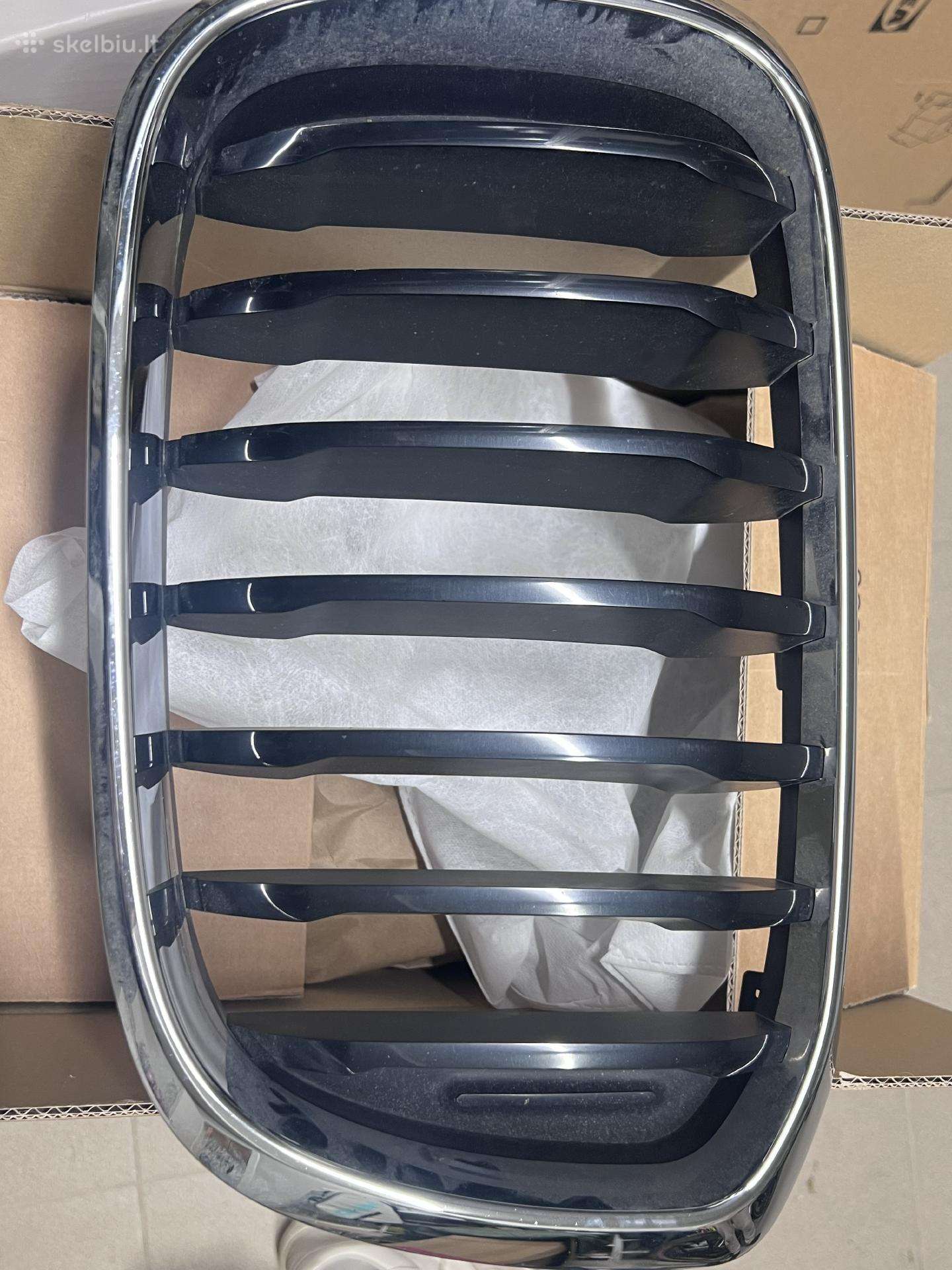 Originalios Bmw X4 priekinės grotelės 2 vnt