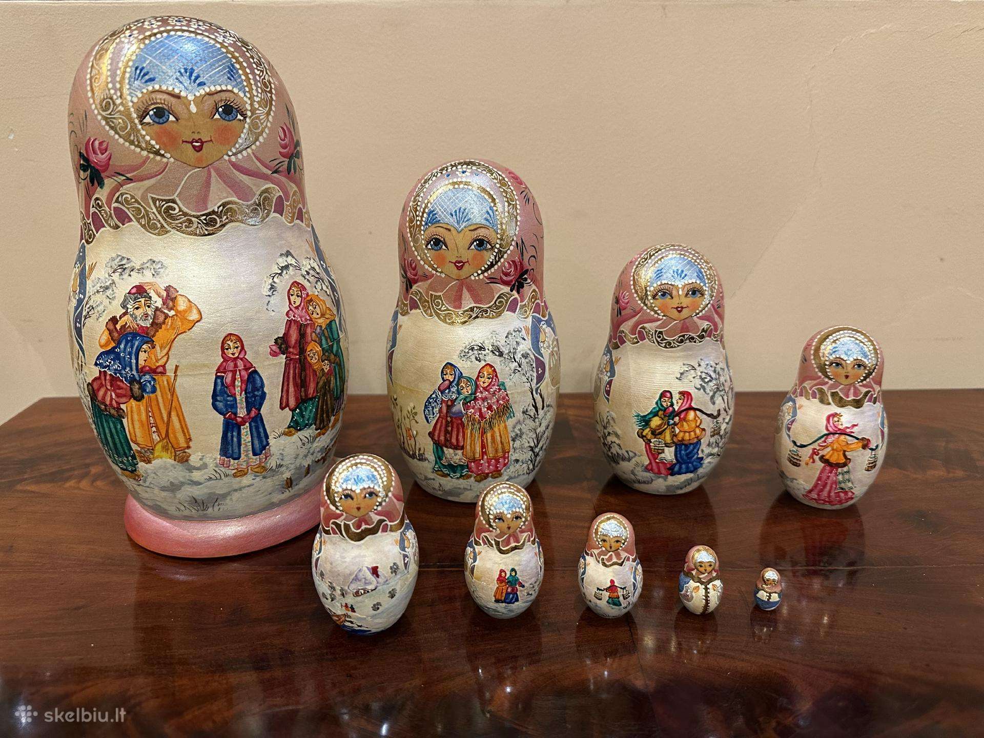 Medinių matrioškų komplektas – 9 dalys, apie 23 cm