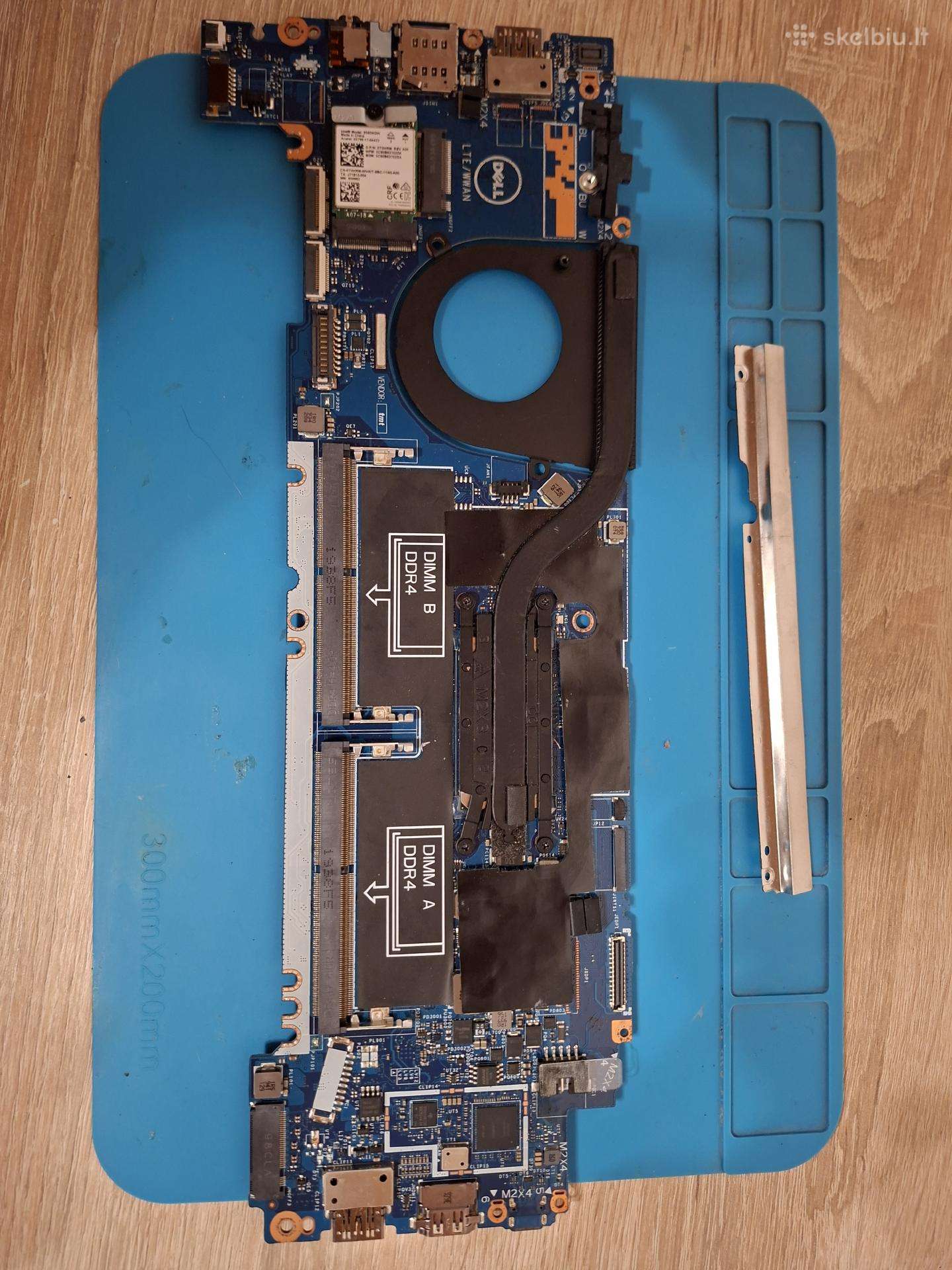 Defektas! Dell Latitude 7400 motininė plokštė