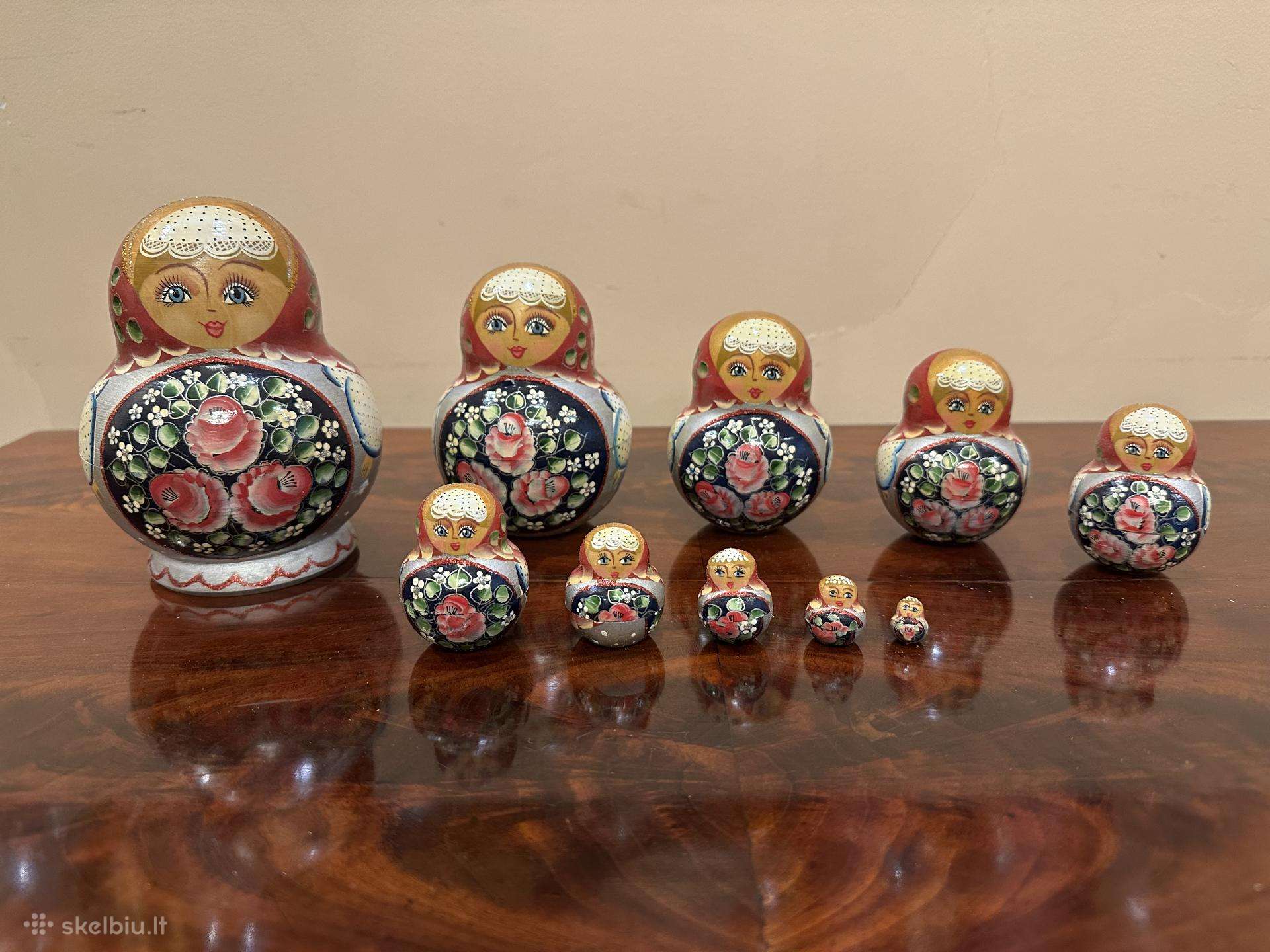 10 dalių matrioškų rinkinys – rožių ornamentai