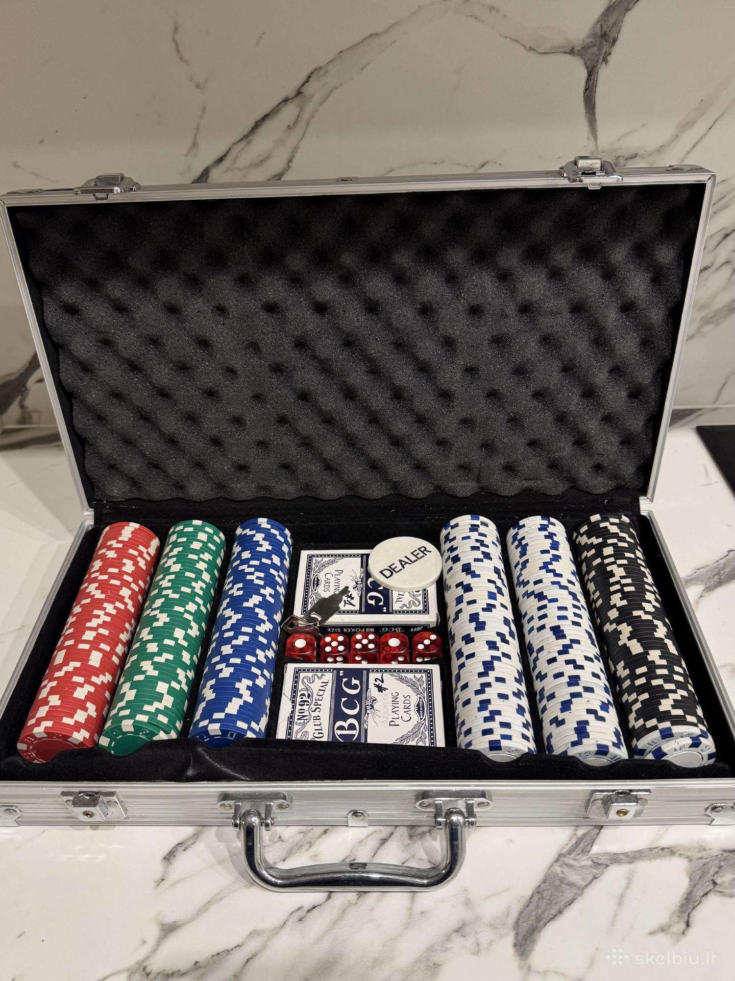 Pokerio žetonų rinkinį su lagaminėliu