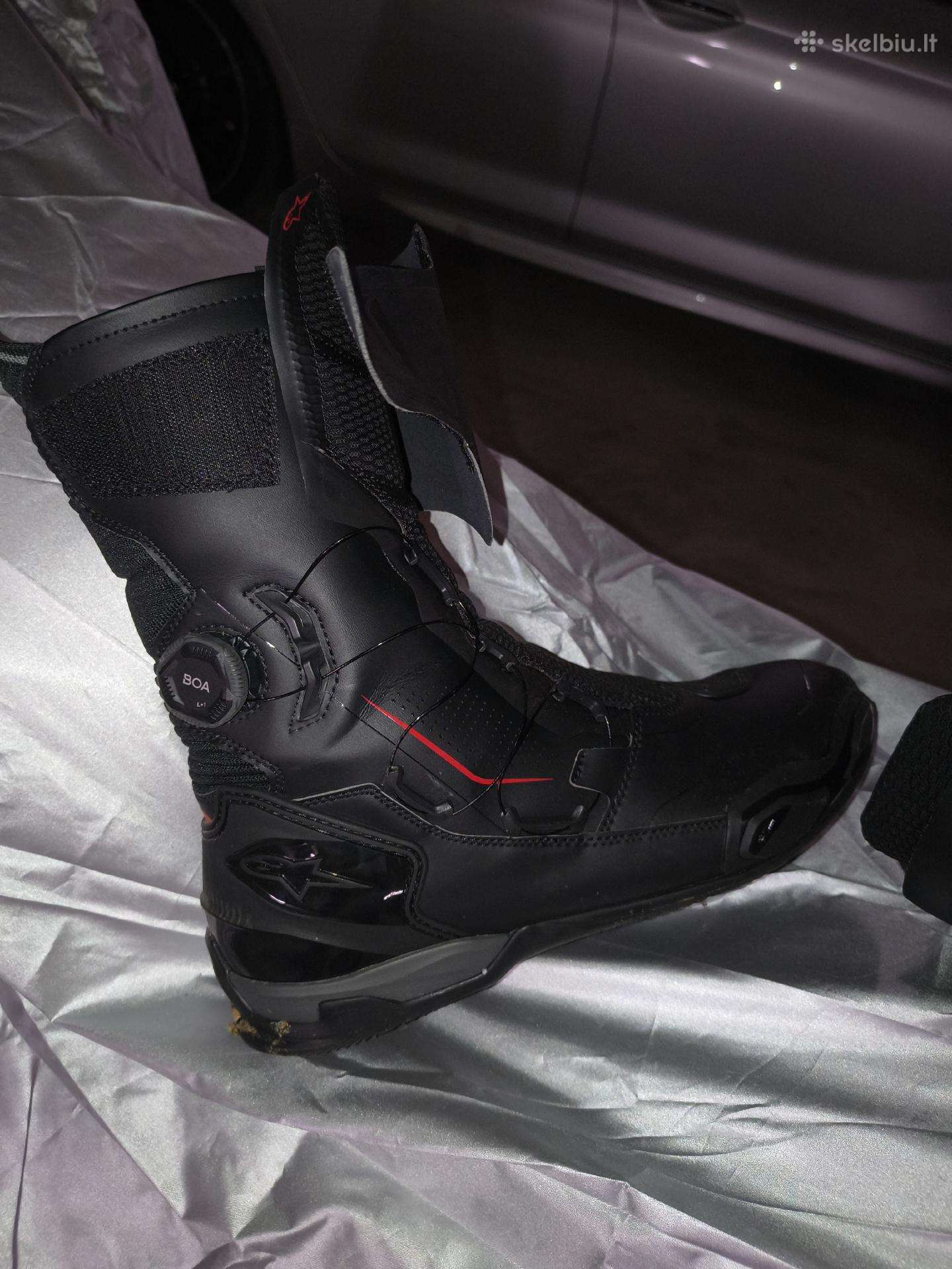 Alpinestar moto, 44 dydis, ilgi, su Boa užsegimu.