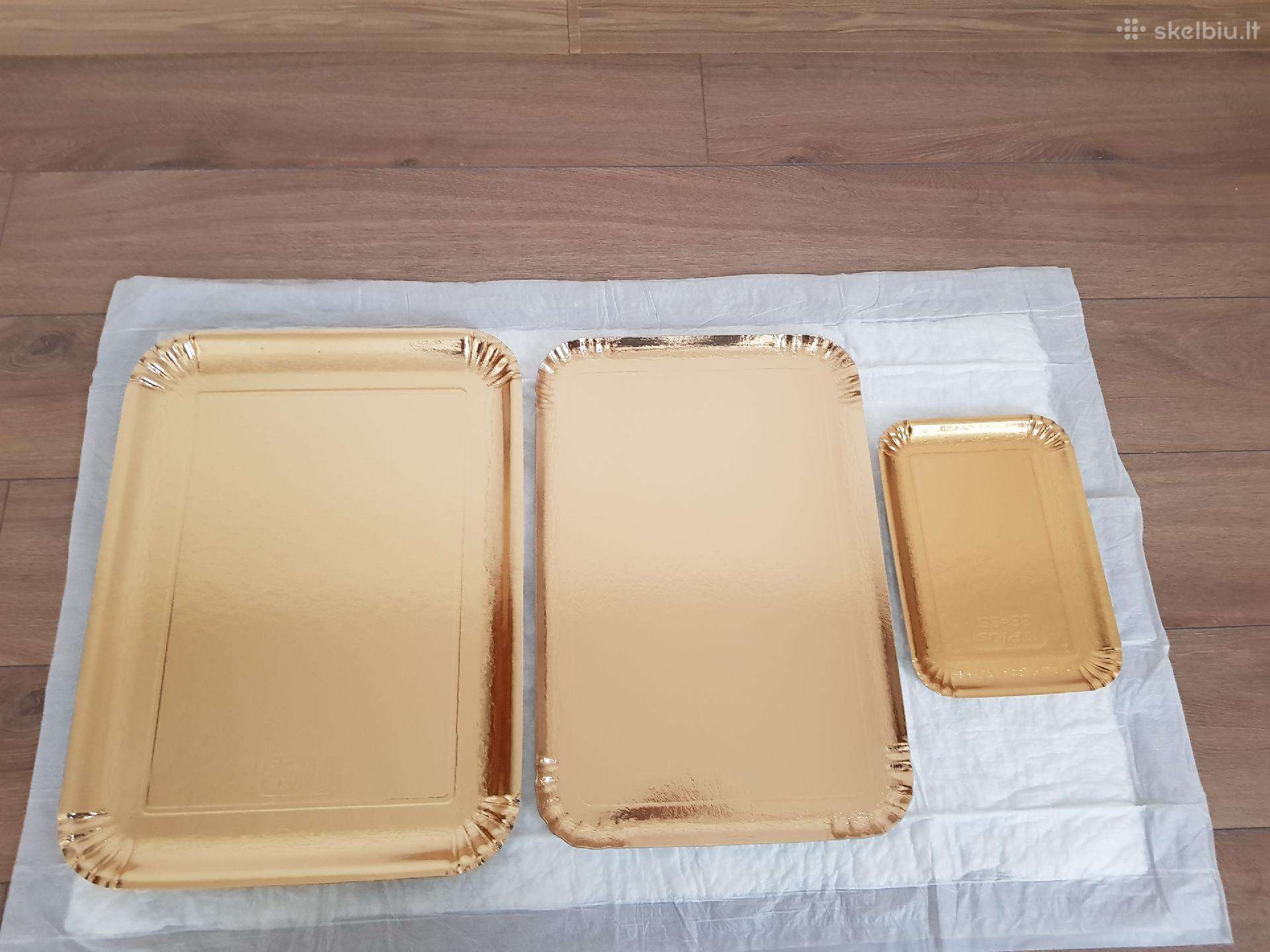 Vienkartiniai kartoniniai padėklai patiekalams