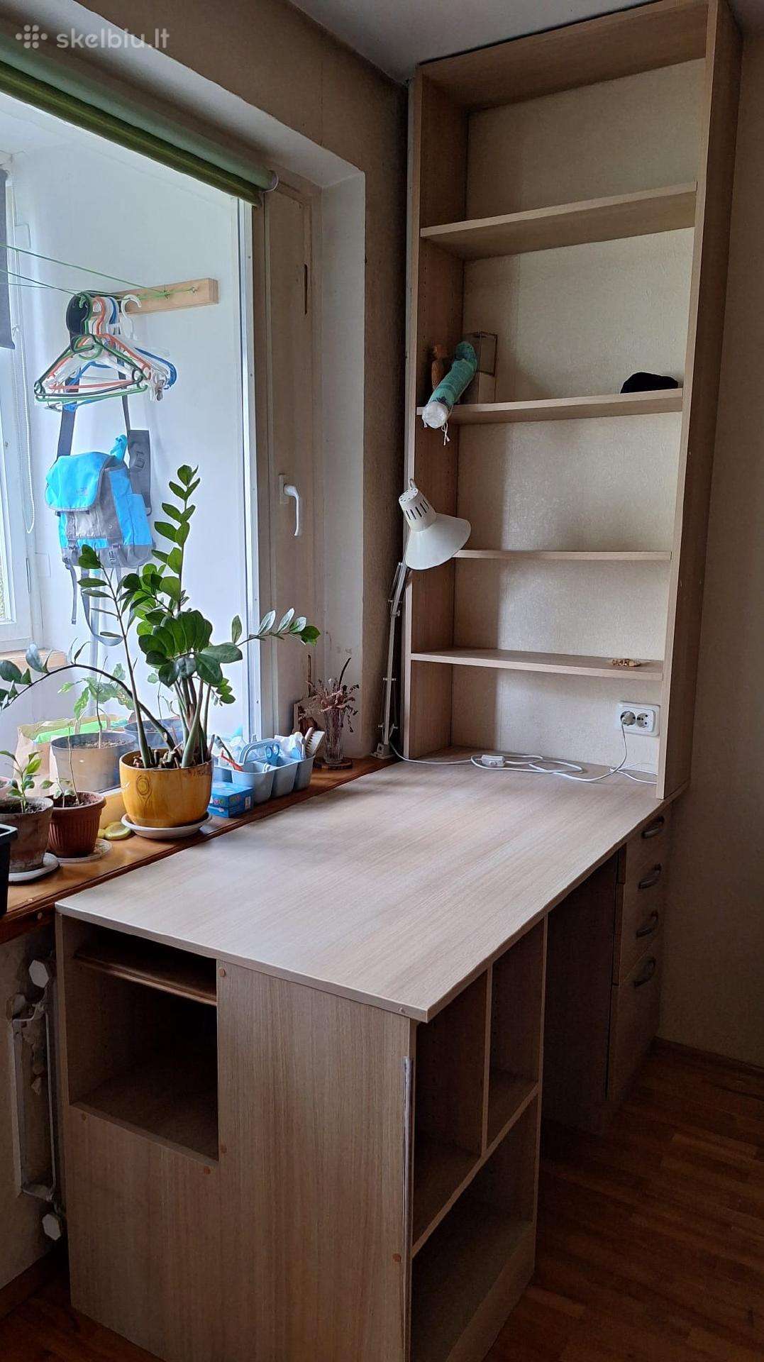Rašomasis stalas dailininkui/dizaineriui