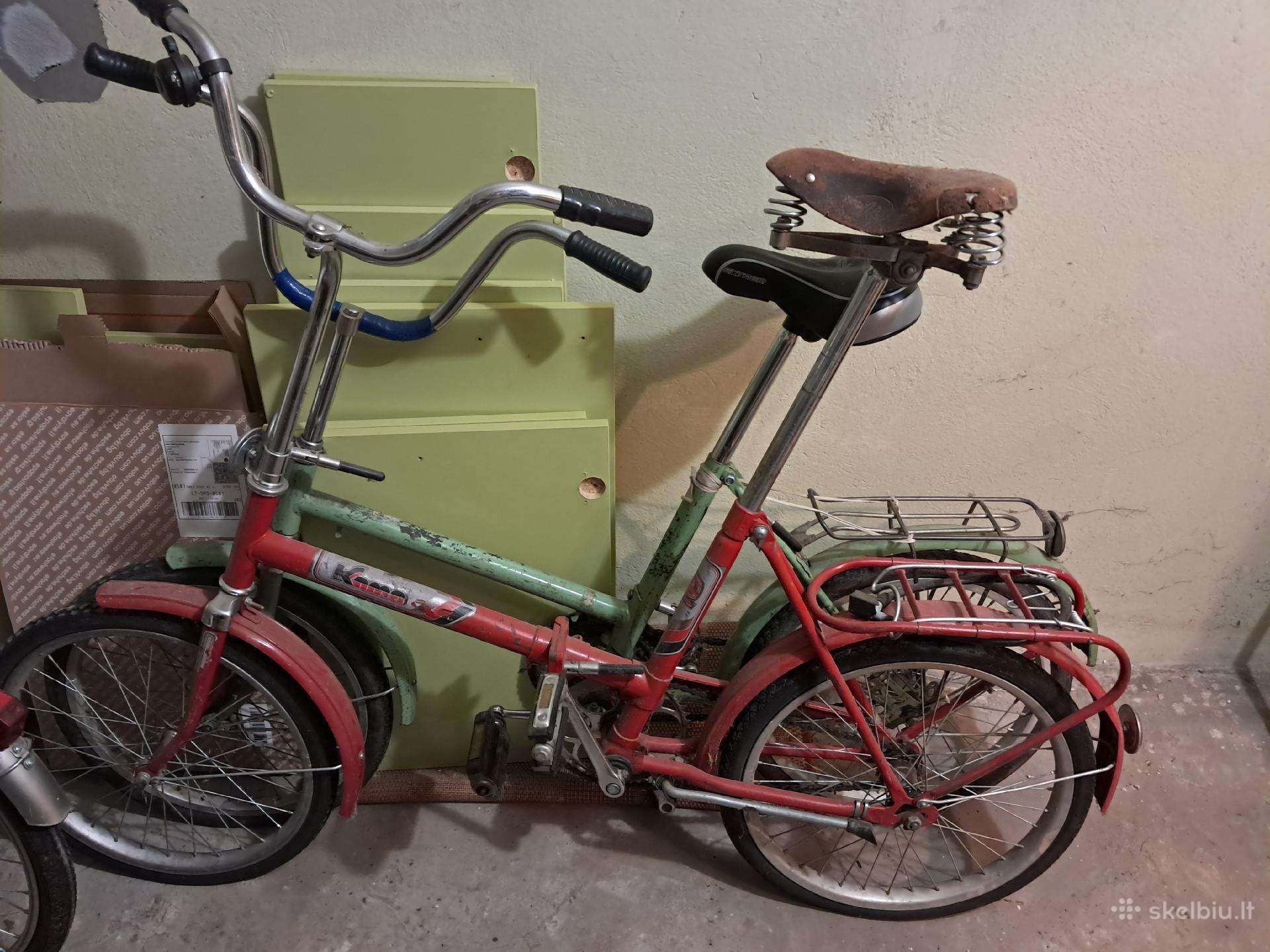 Retro stiliaus miesto dviračiai