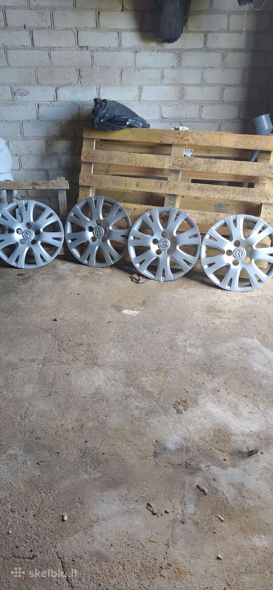 Mazda ratlankių gaubtai