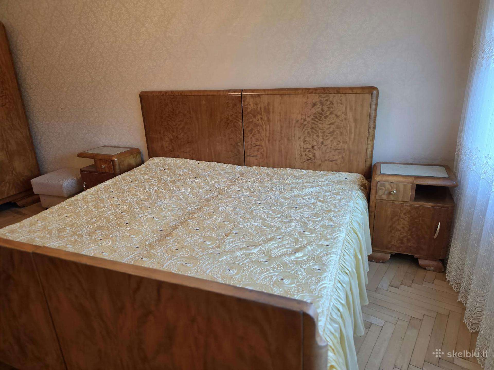 Vintažiniai miegamojo baldai