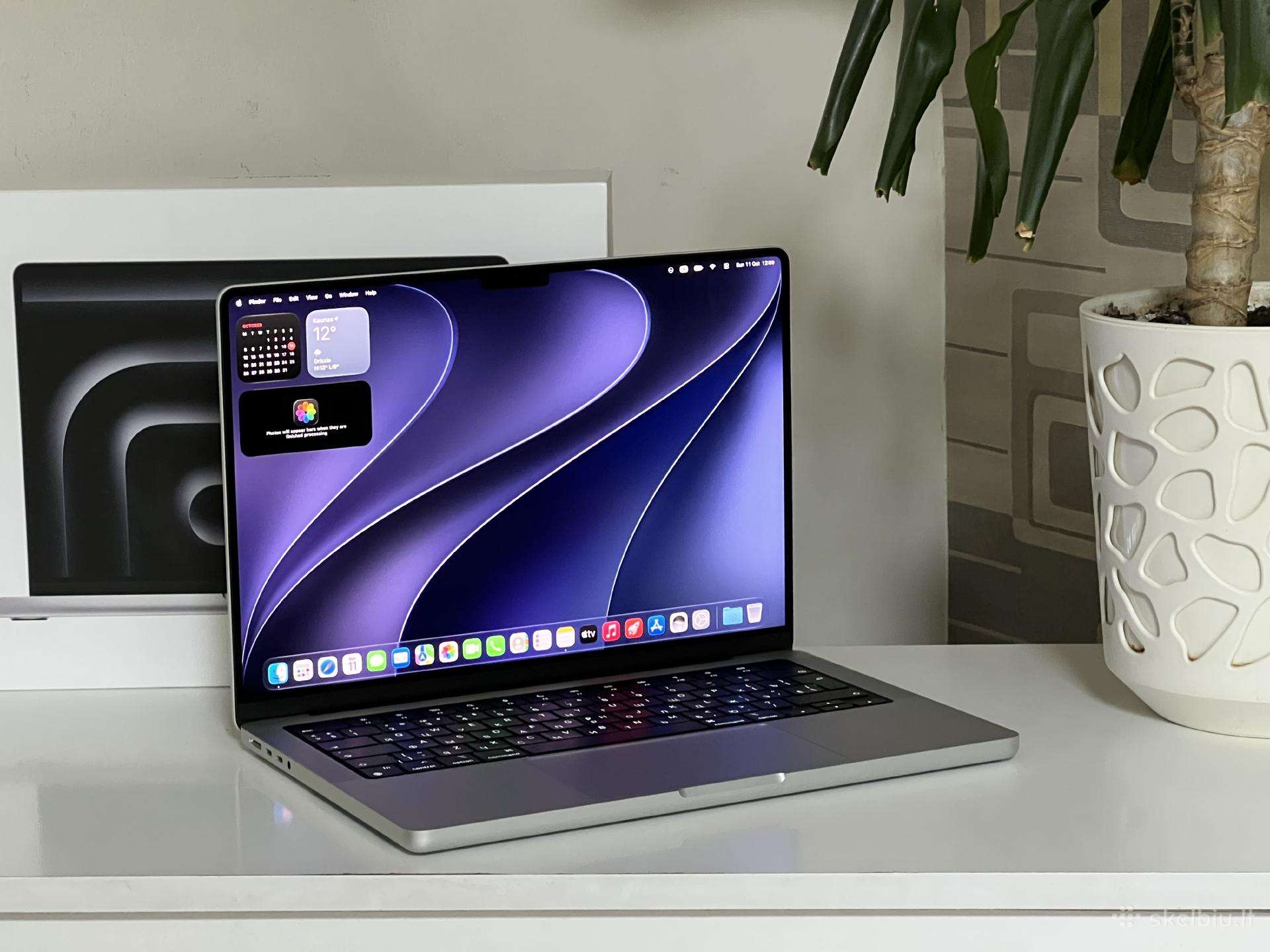 Parduodamas MacBook Pro 14 su M4 Pro, 24gb/512gb.
