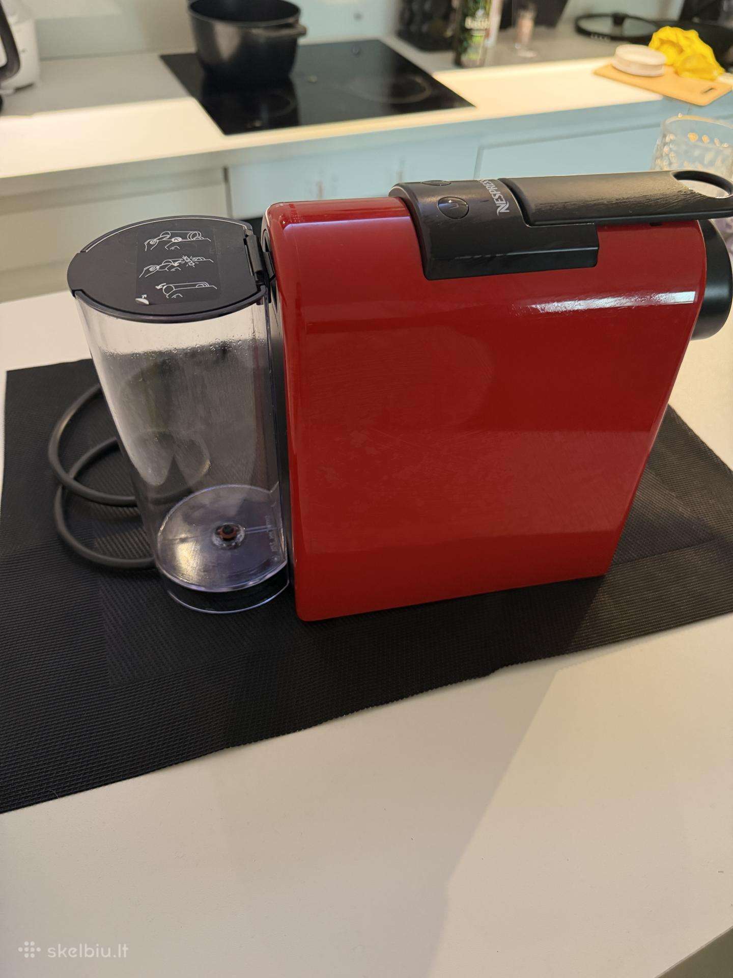 Nespresso kavos aparatas raudonas (naudotas)