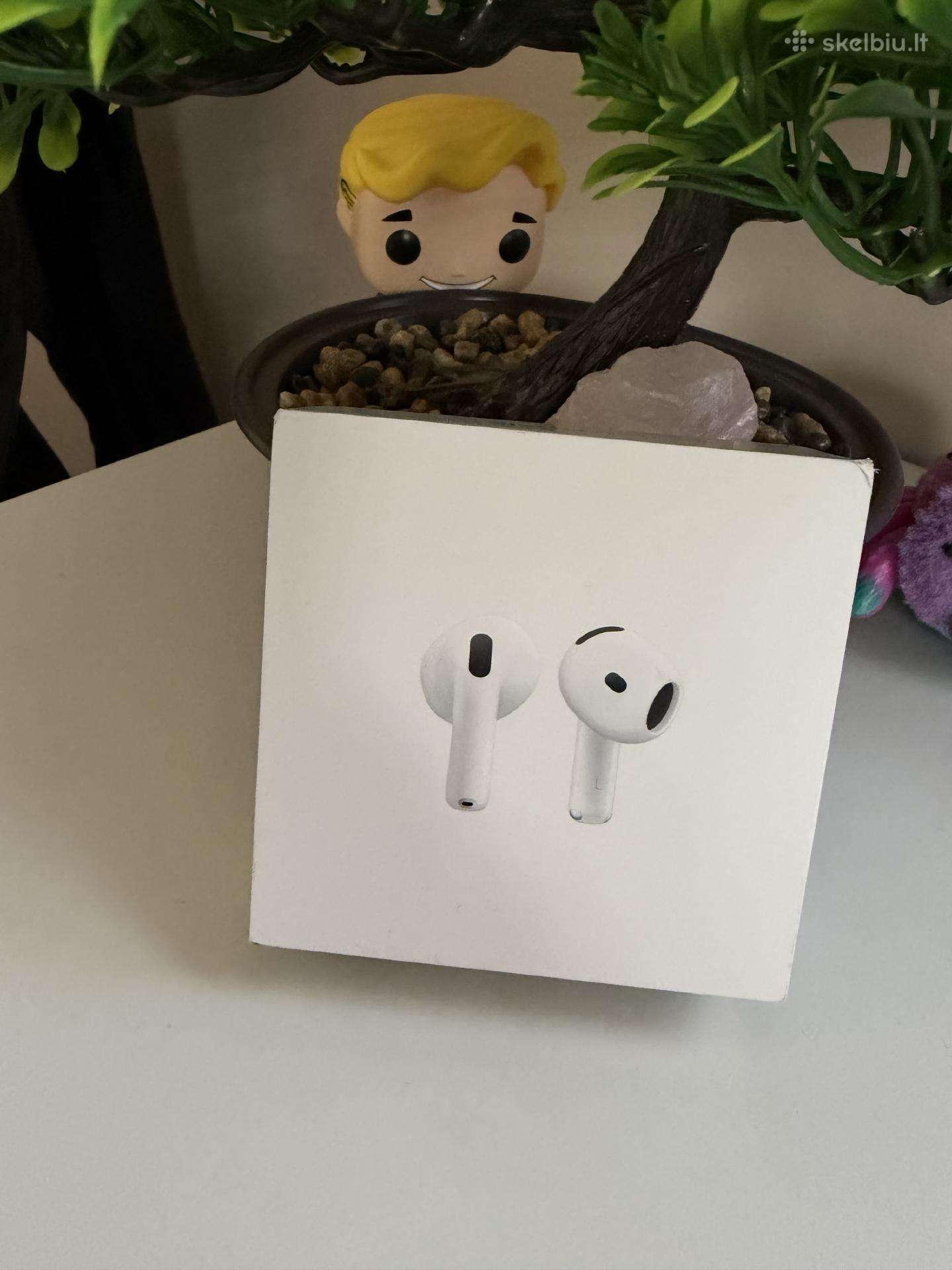 Naujos Apple Airpods 4