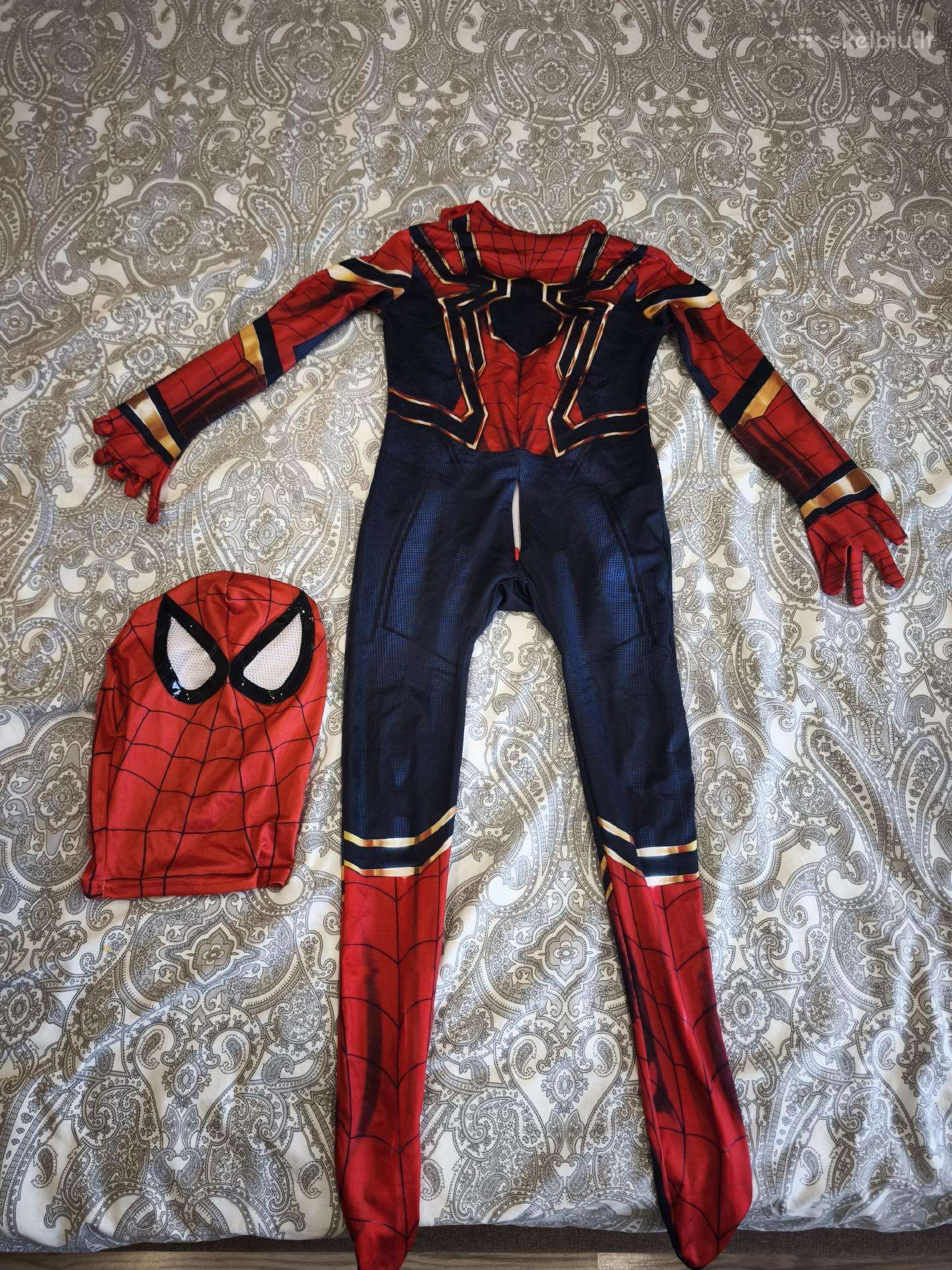 Spider man kostiumas. Spaidermenas.