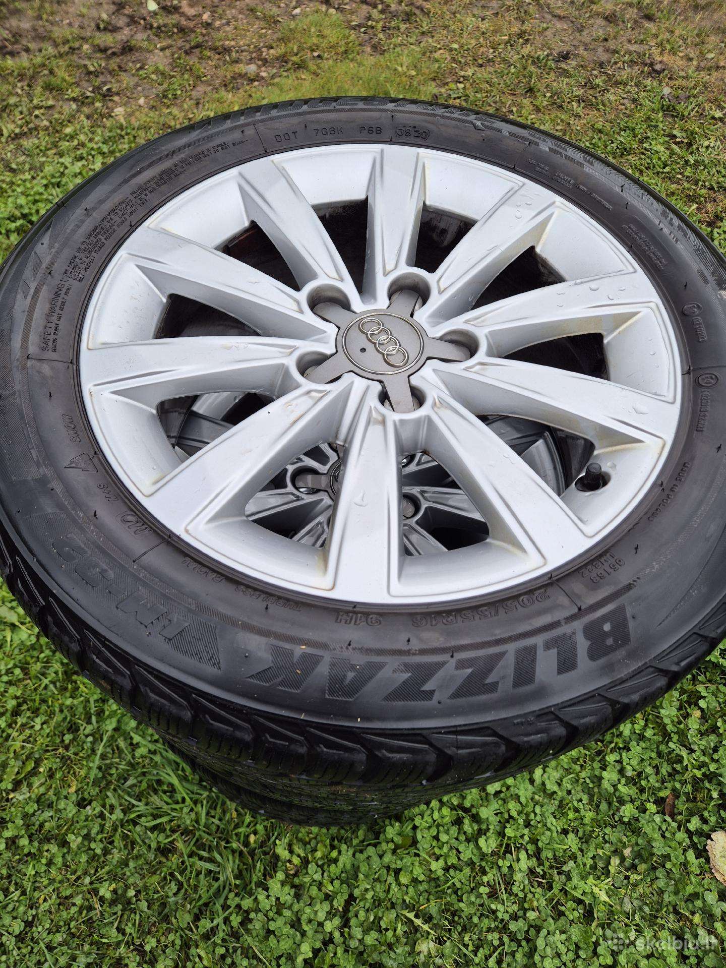 Audi a3 žieminės padangos su ratlankiais