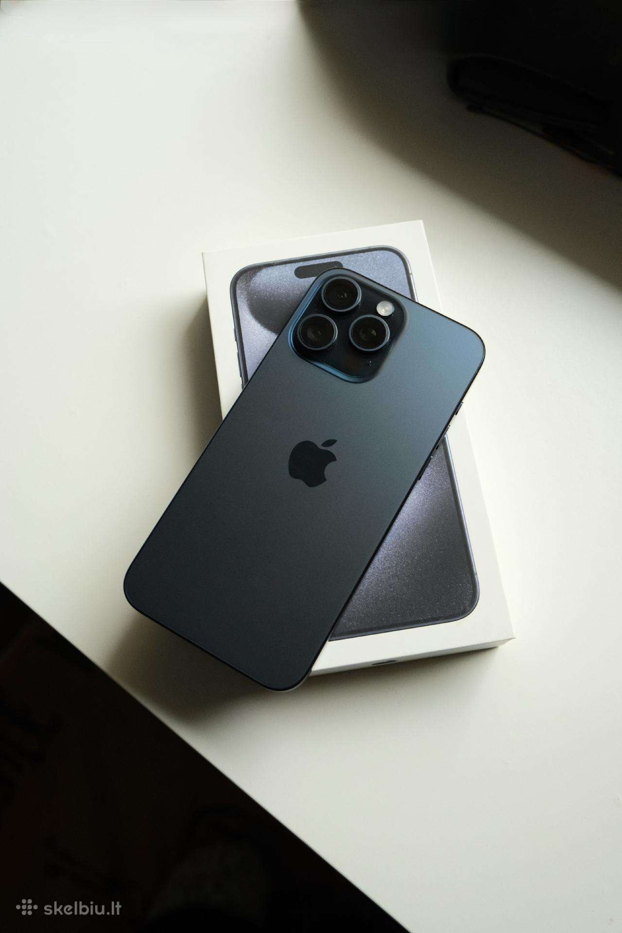 iPhone 15 Pro Max 256 GB