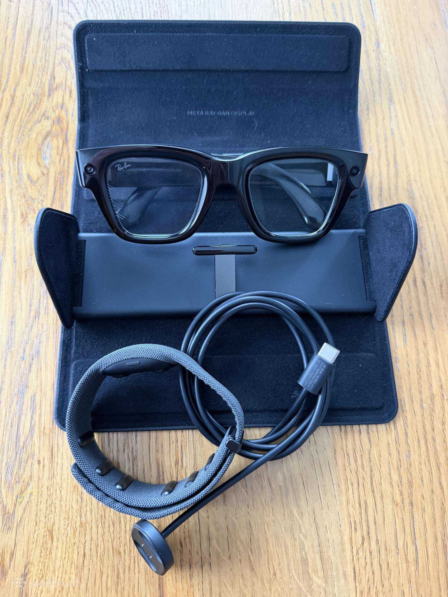 Meta ray-ban display akiniai