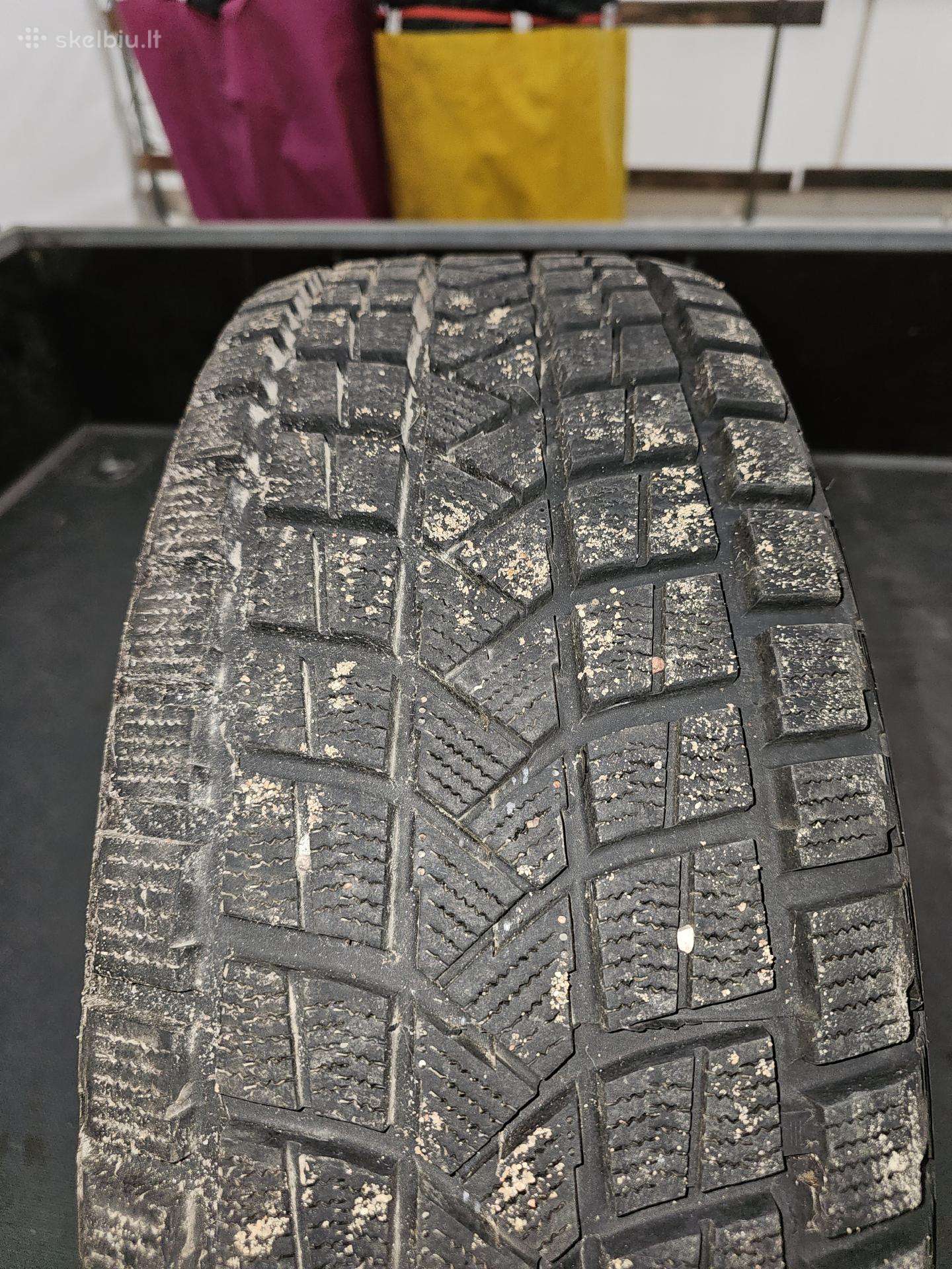 Padanga neurus 806 235/60 r16