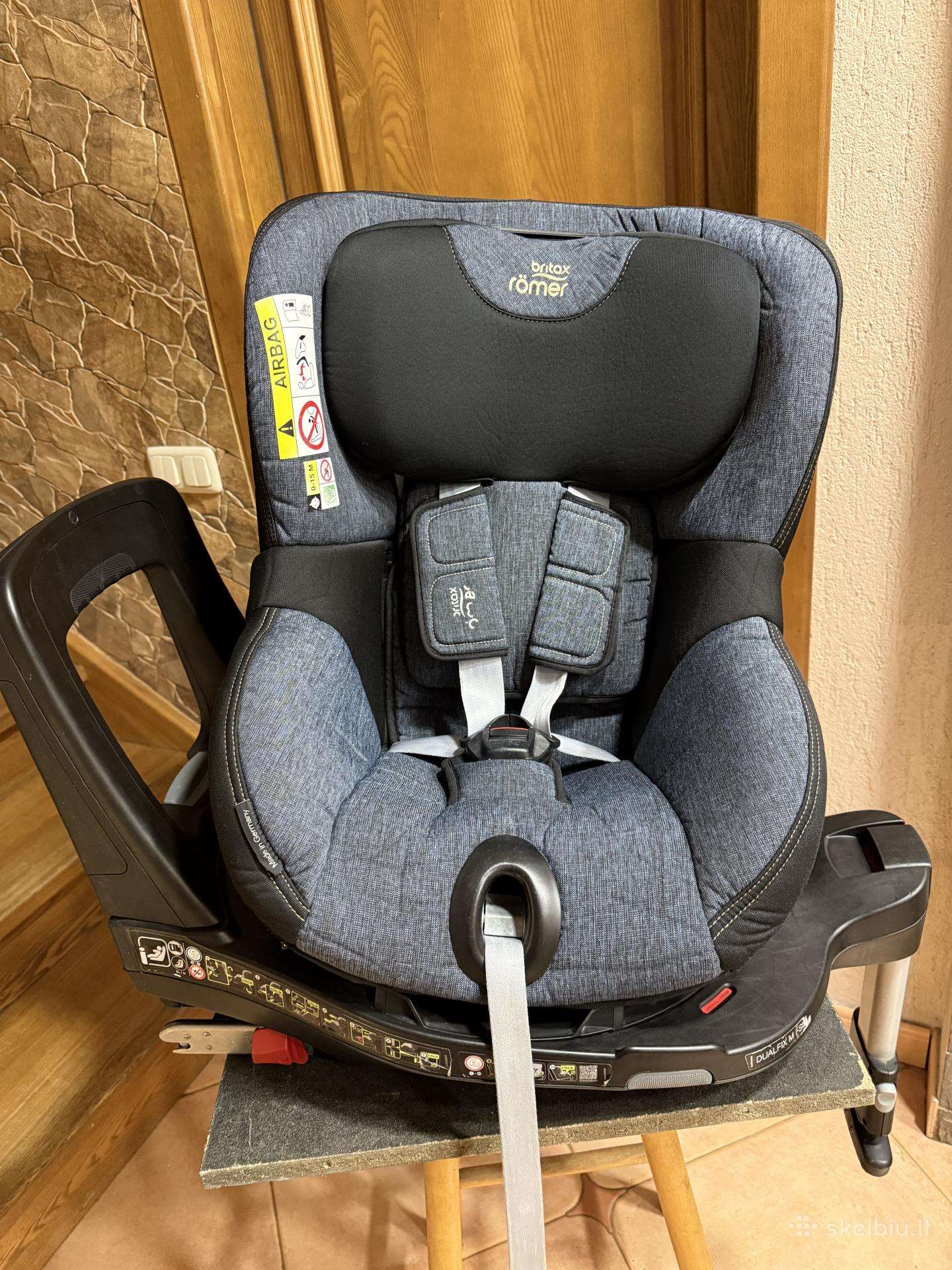 Britax romer dualfix m i size