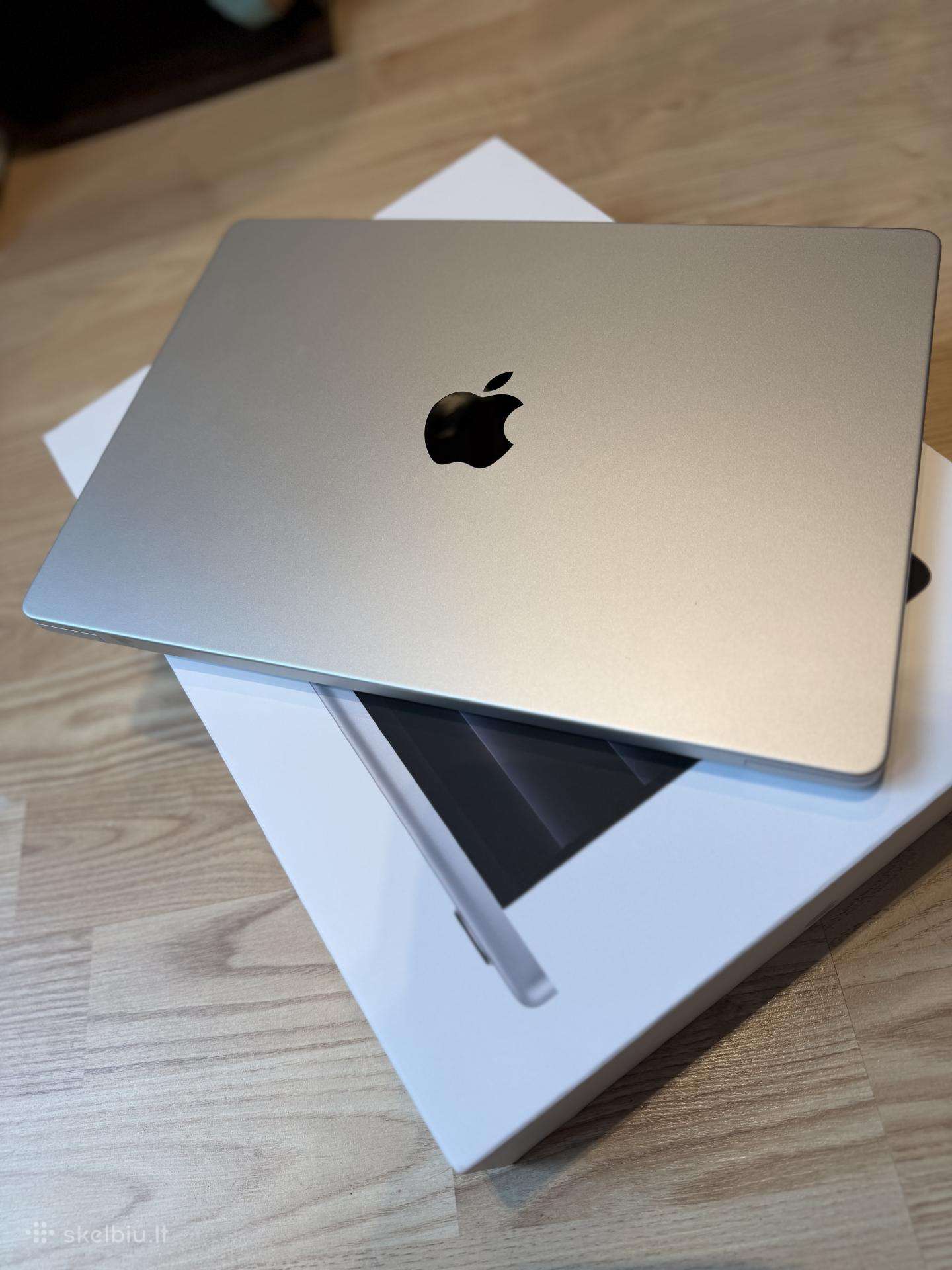MacBook Pro 14 / M4 / 48gb / 512ssd
