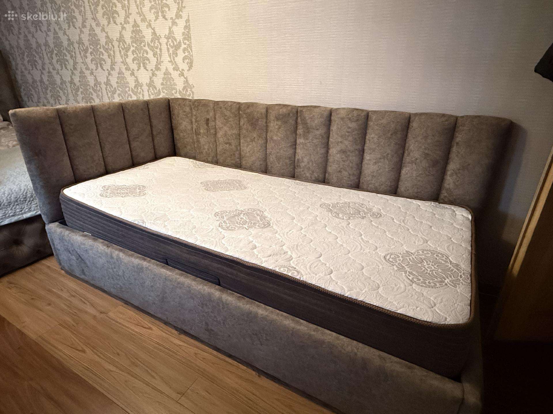 Lova 90x200