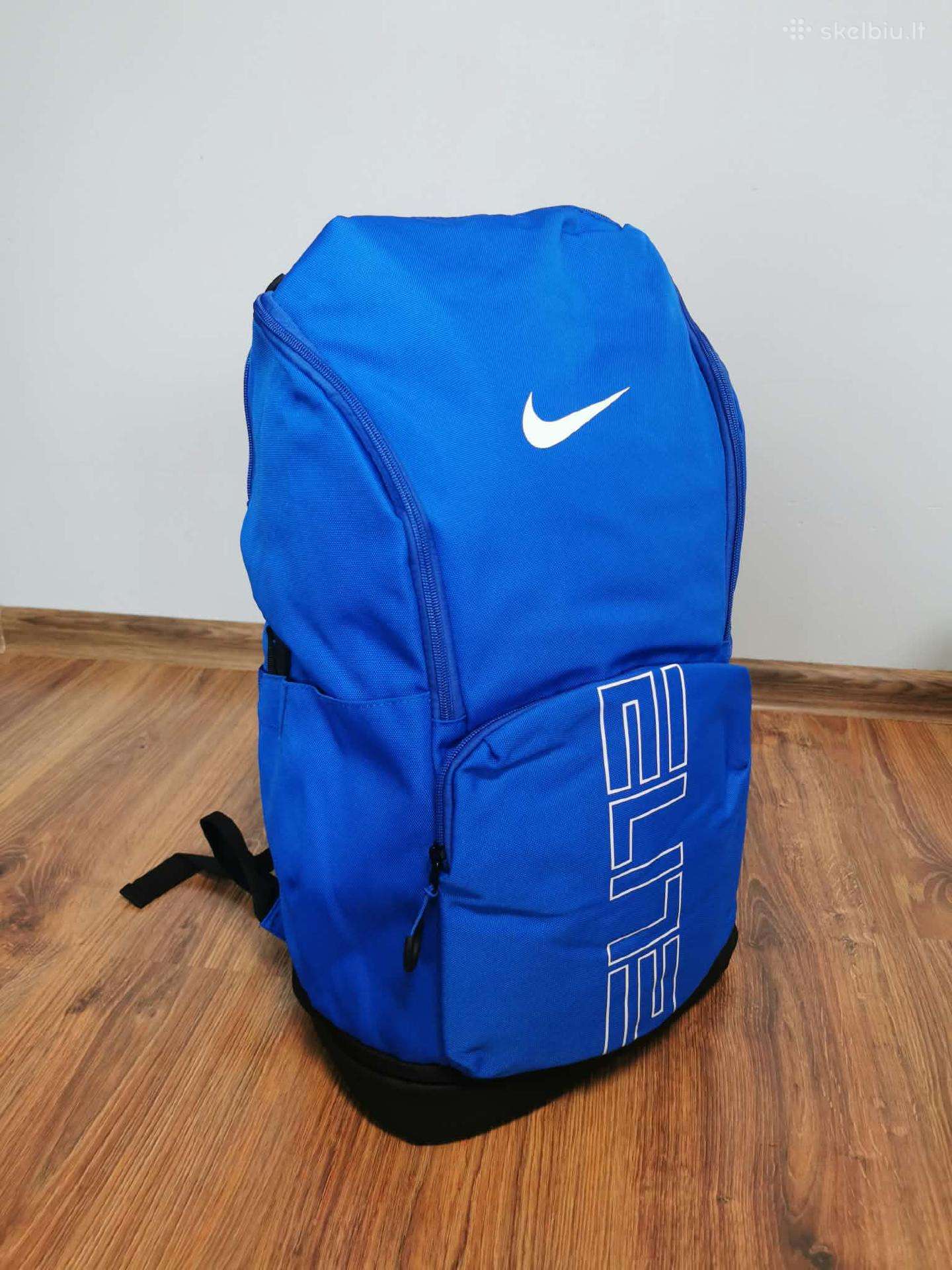 Nike kuprinės