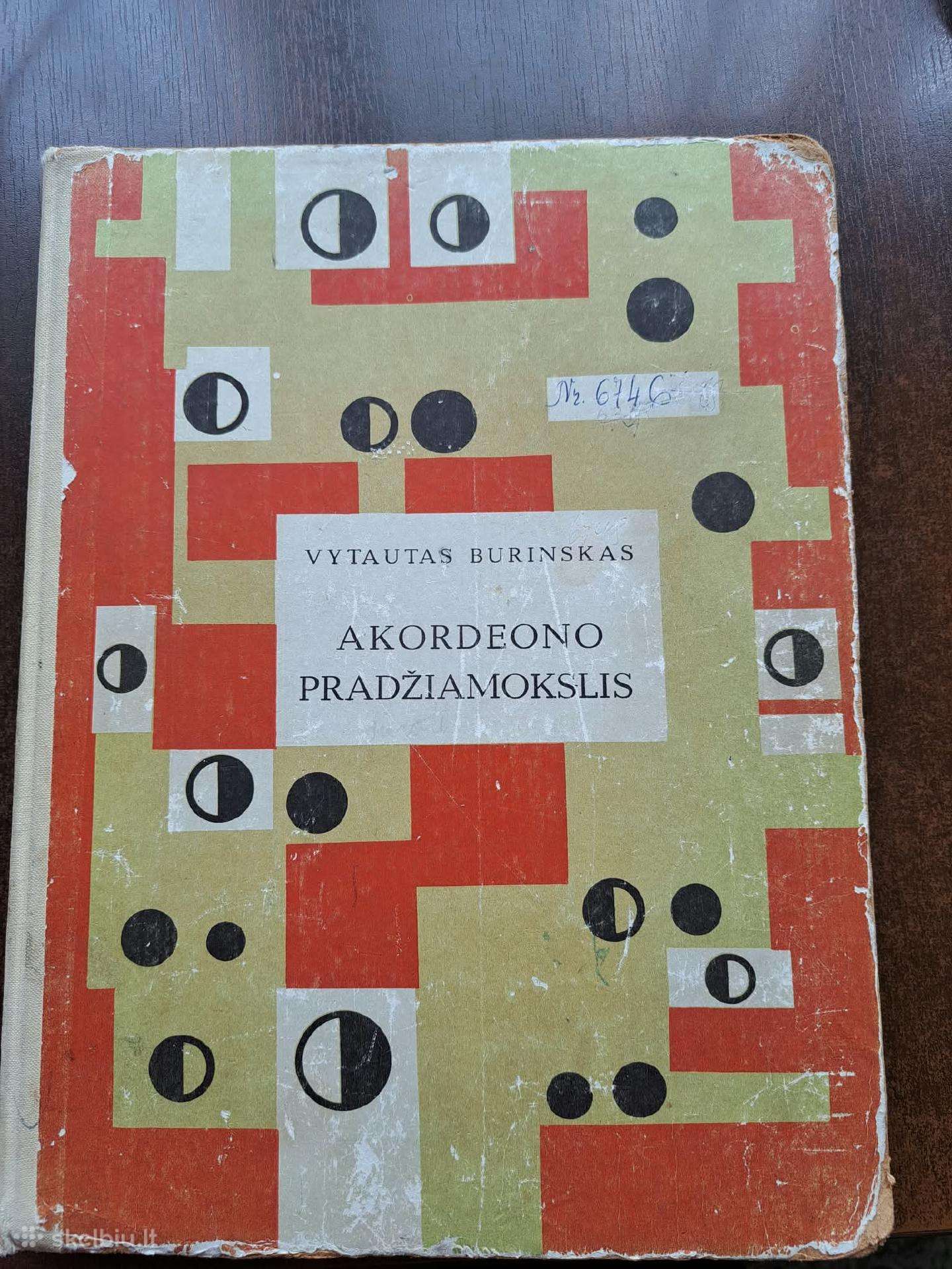 Parduodu 1972m. ,Akordeono pradžiamokslis"