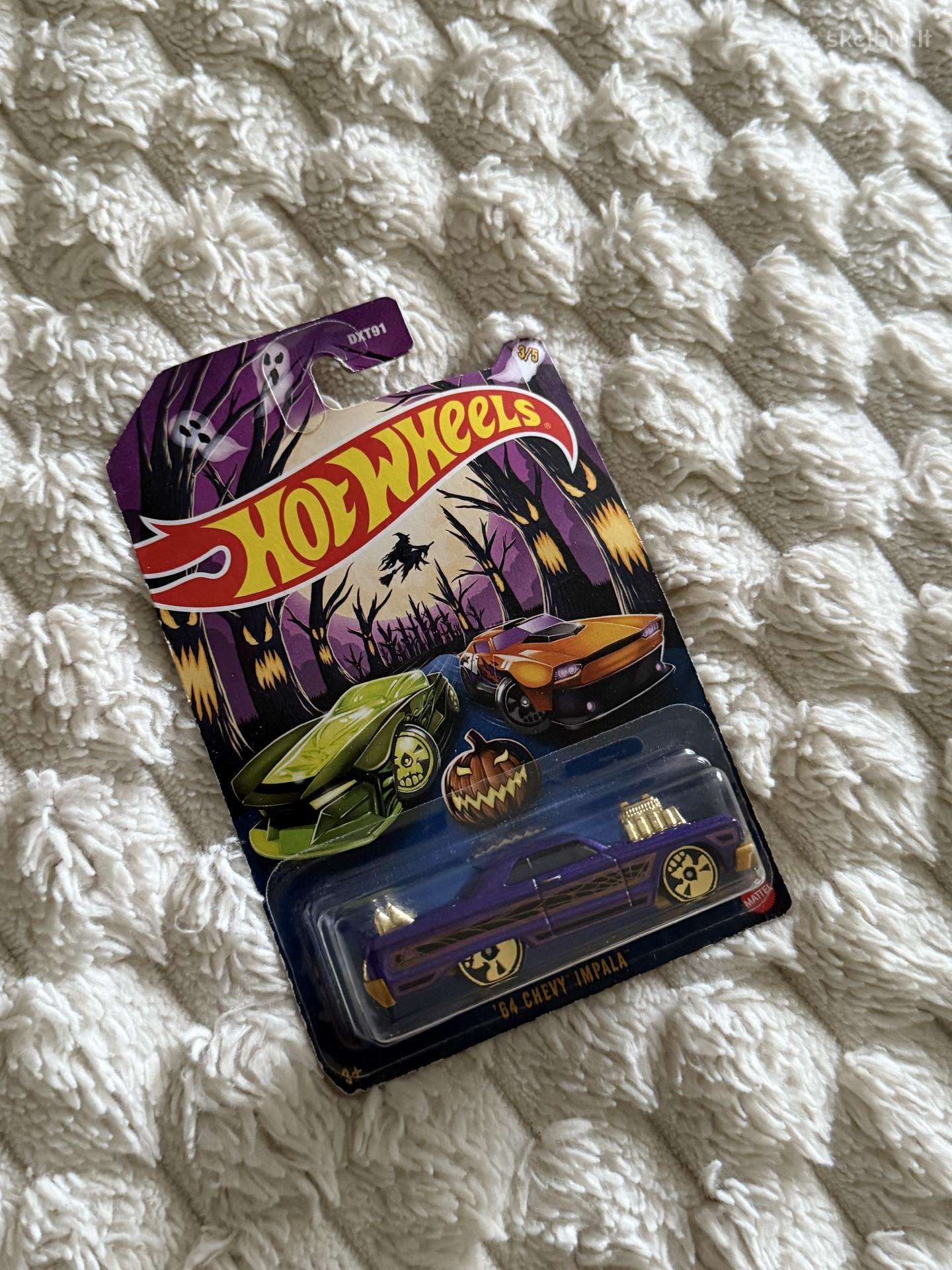 Hot Wheels 84 Chevy Impala – Halloween Series