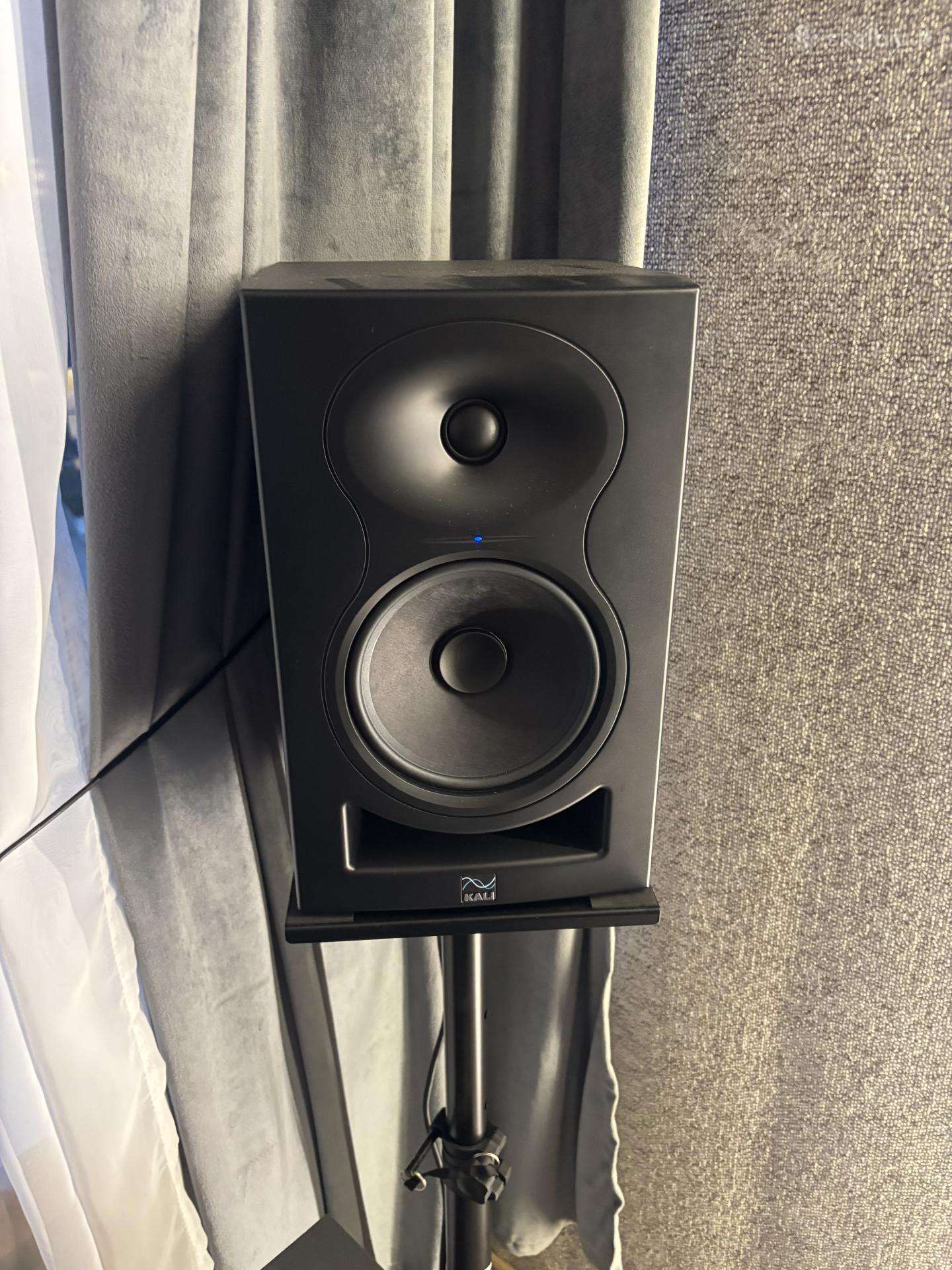 Parduodu Kali Audio Lp-6 V2 kolonėles
