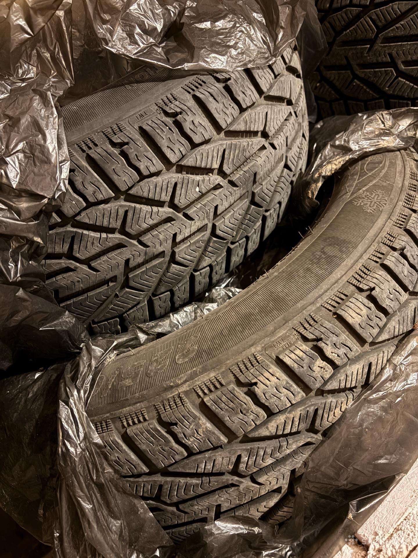 Parduodu Kormoran Snow 225/60 R17 XL