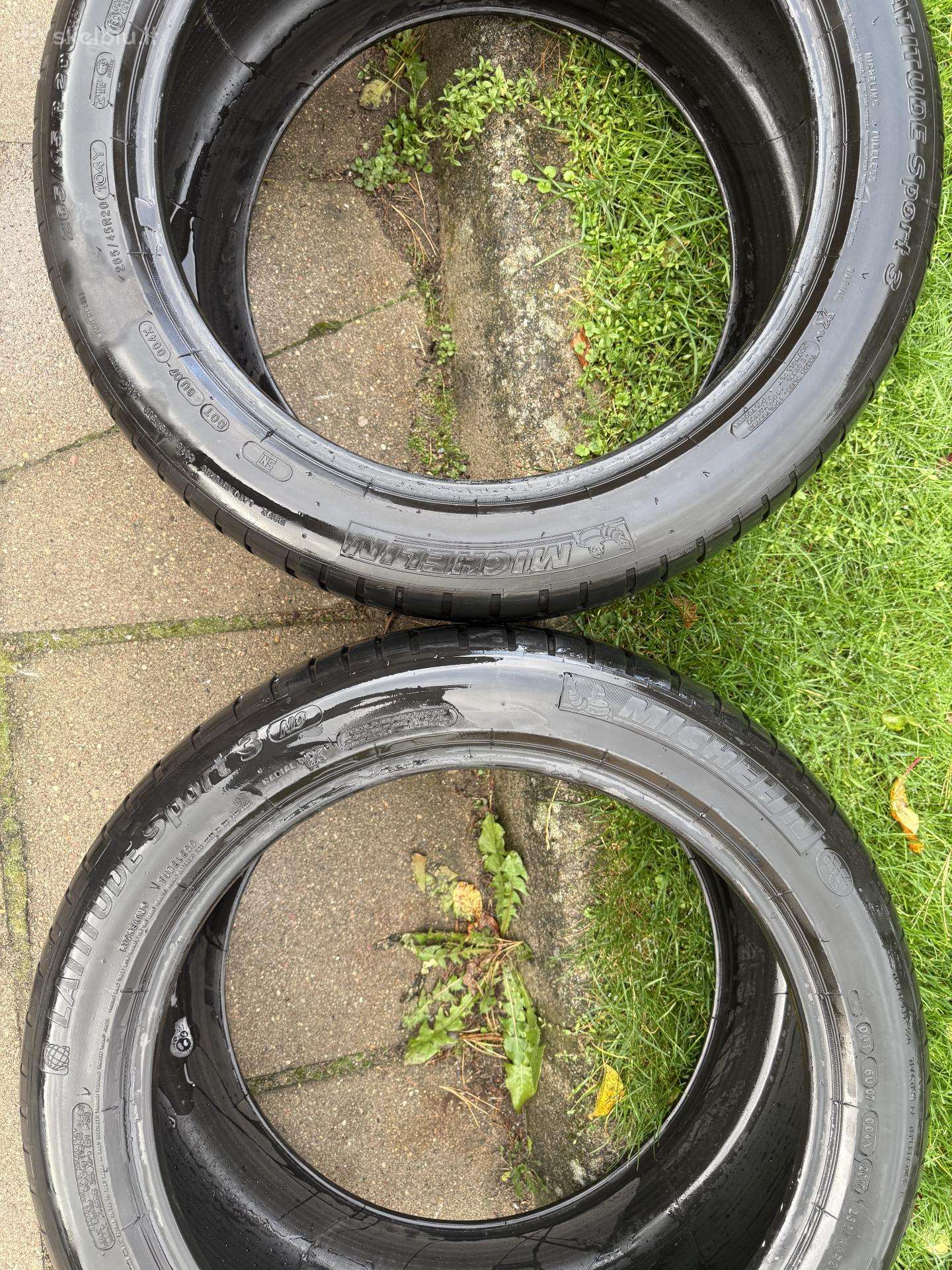 Vasarinės padangos Michelin ir Pirelli 265/45 R20
