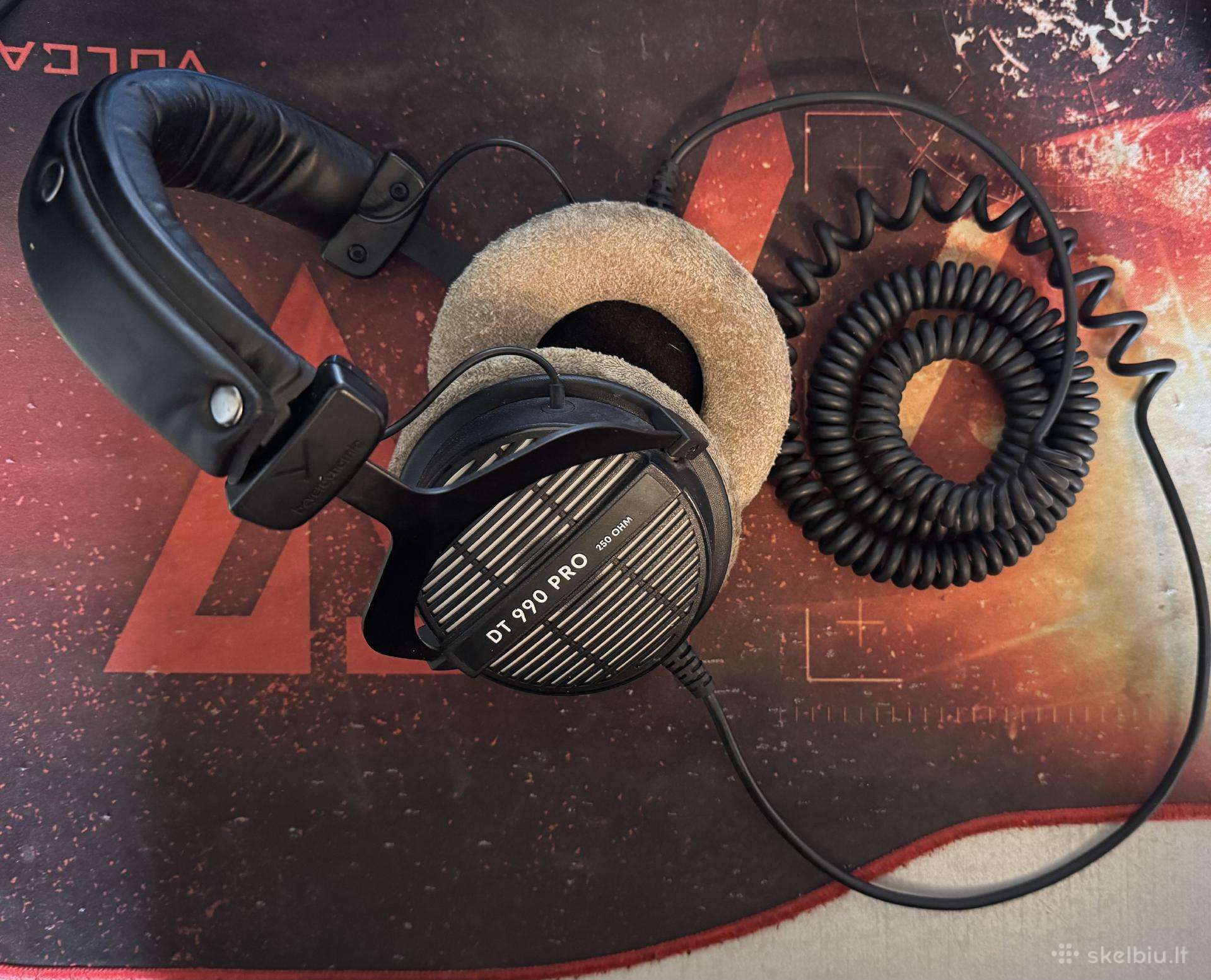 Beyerdynamic DT 990 Pro