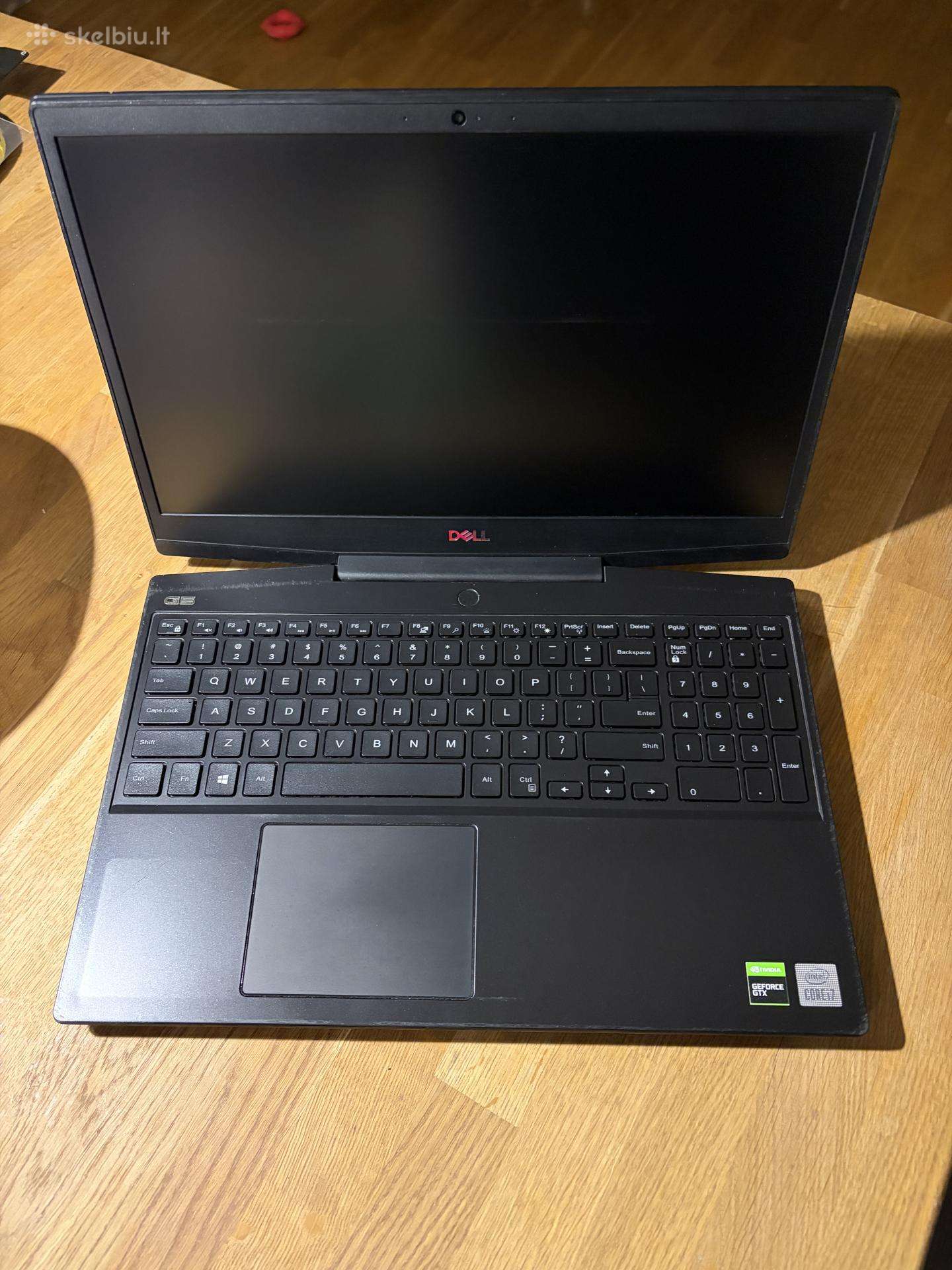 Dell G5 15 5500