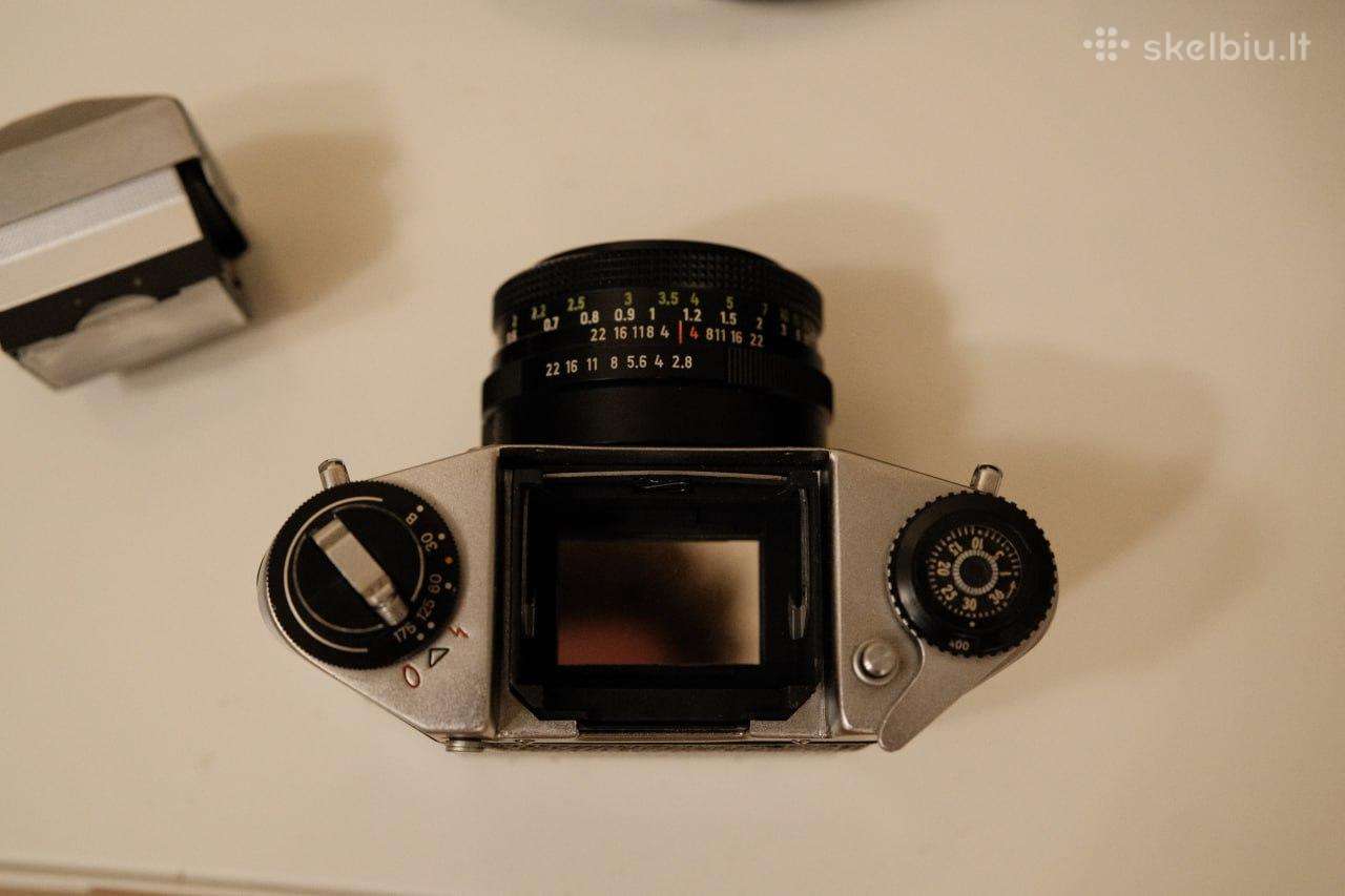 Exa 1b film camera