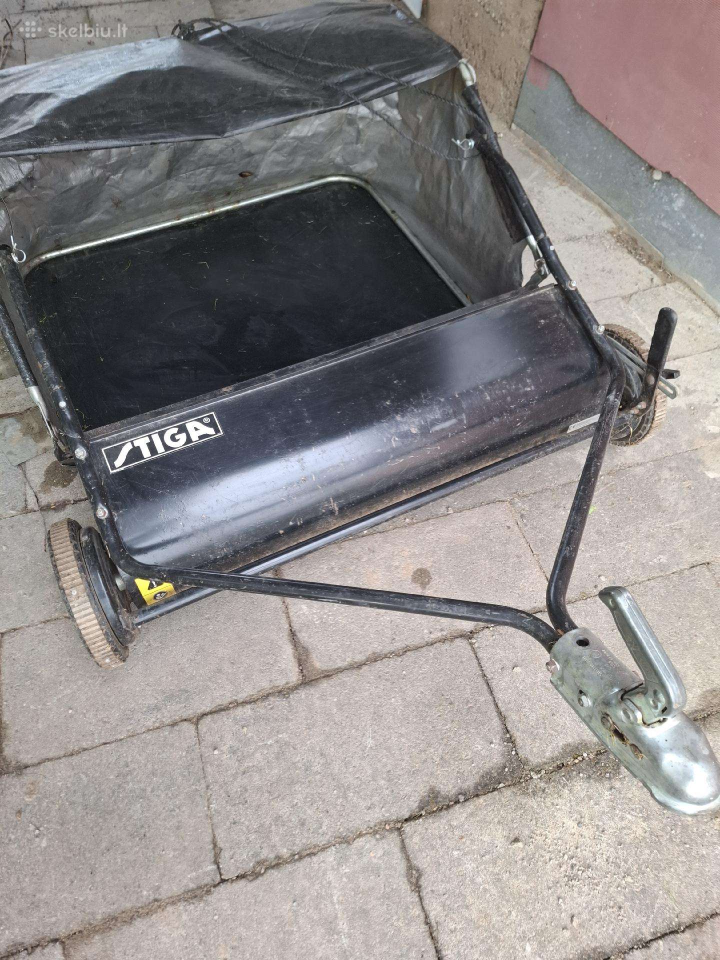Lapų rinktuvas, patobulintas