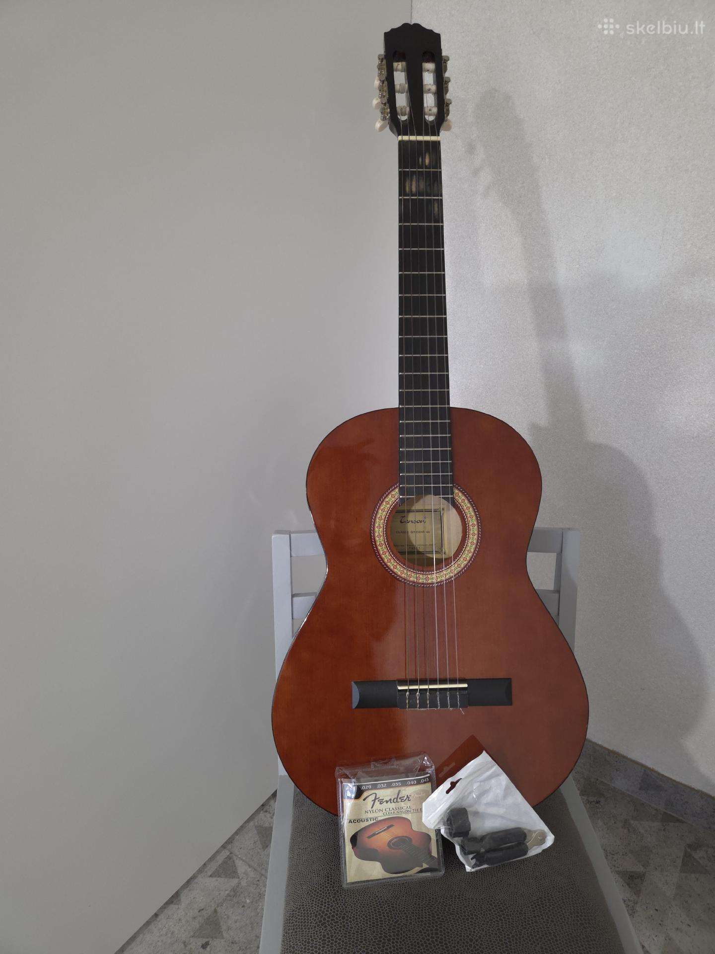 Parduodu klasikine gitara