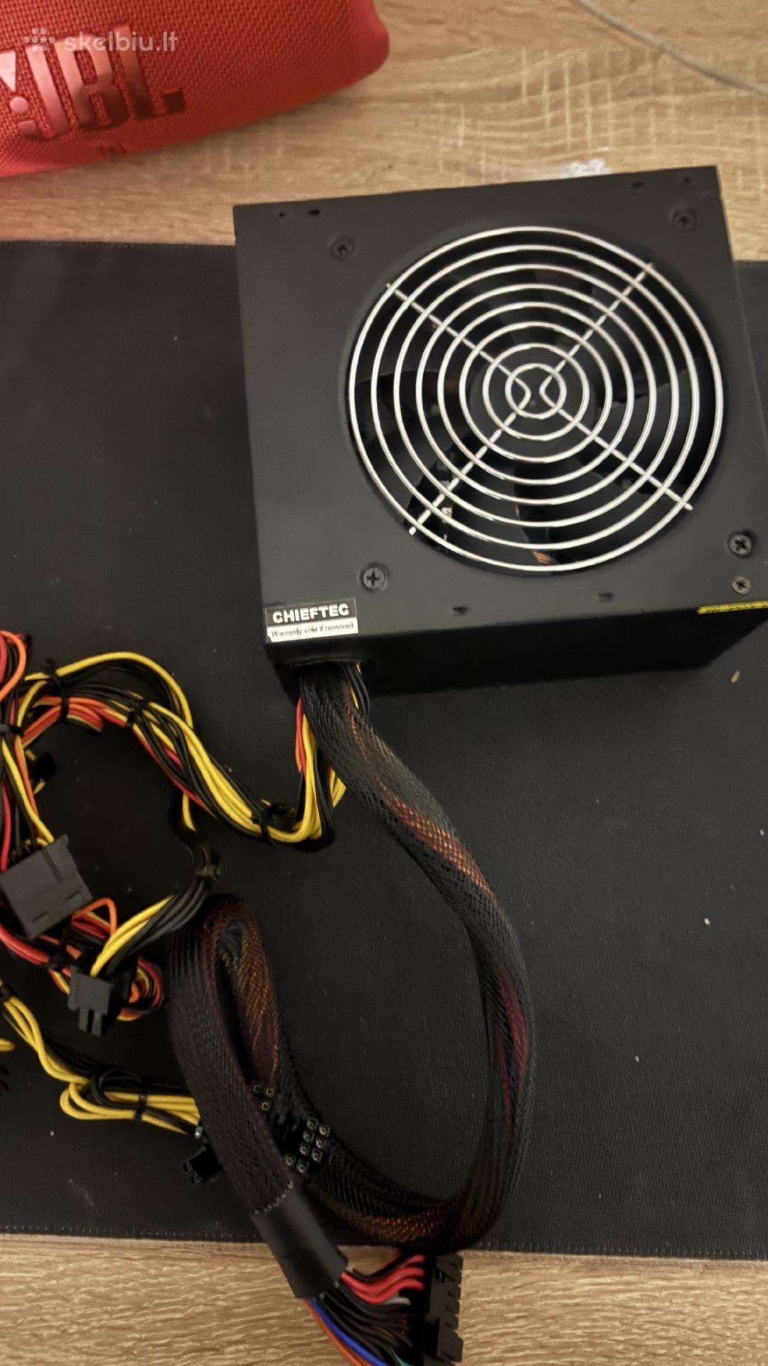 Chieftec GPS-700a8 700w power supply