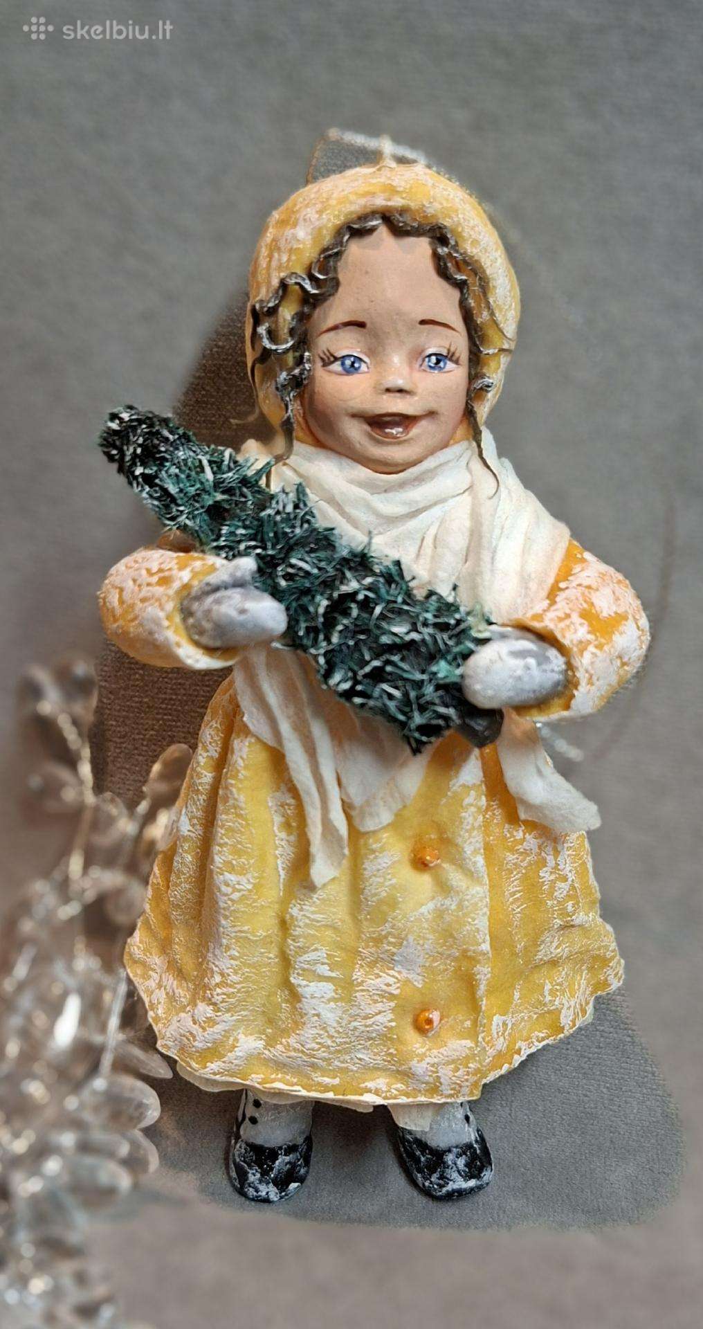 Rankų darbo eglutės žaisliukai iš vatos