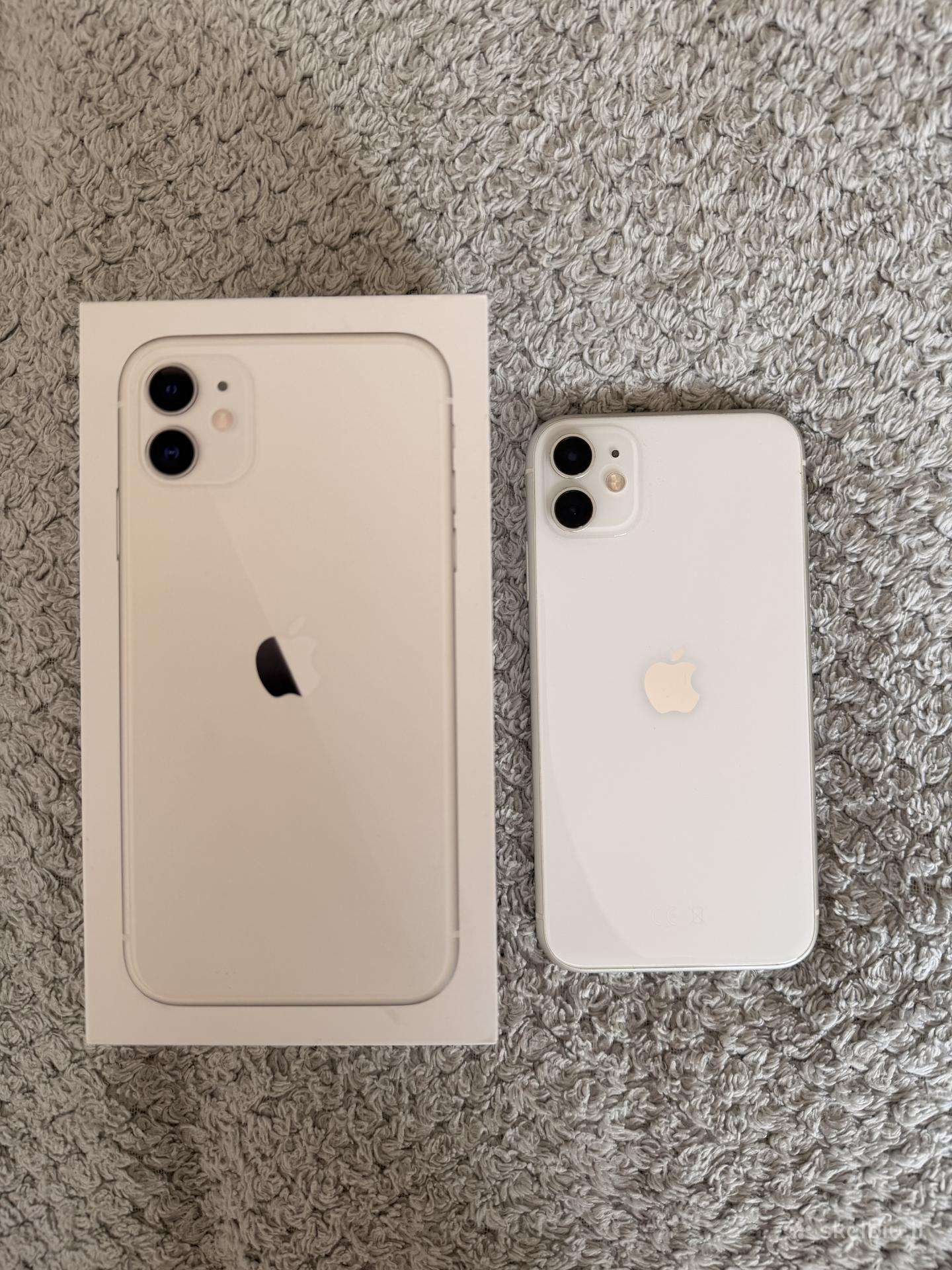 iPhone 11
