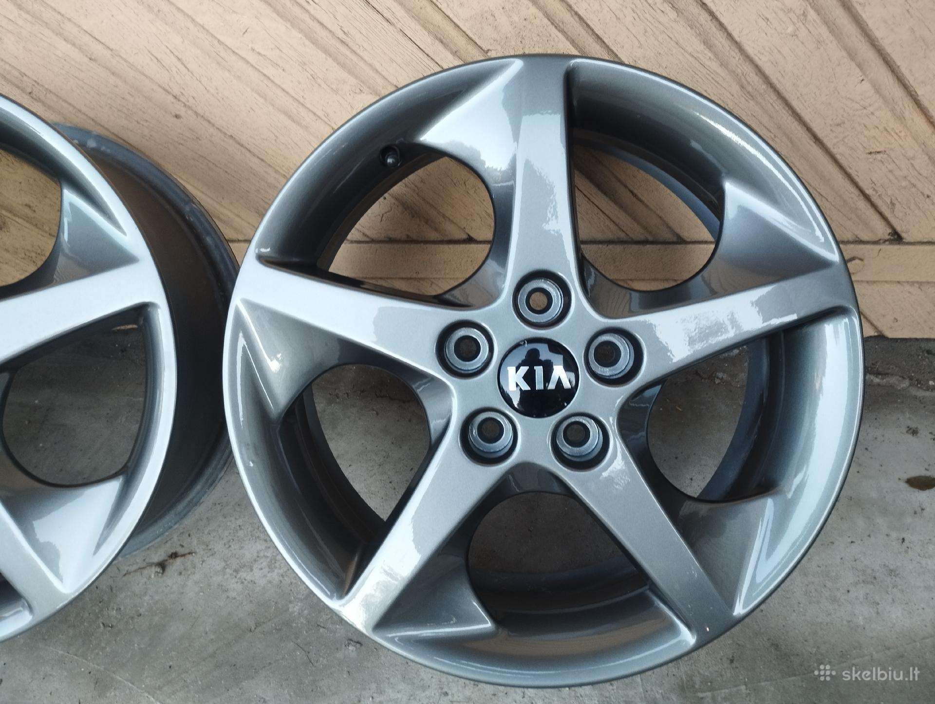 Kia Ceed R-17 5*114,3 230e.