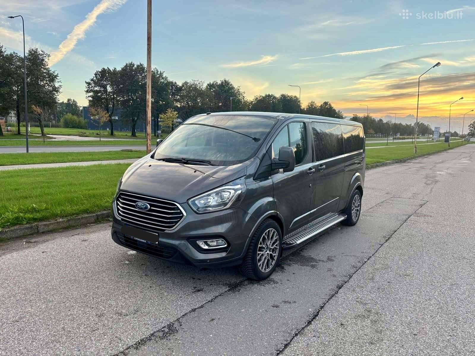 Ford Ford Tourneo Custom, passenger minibus