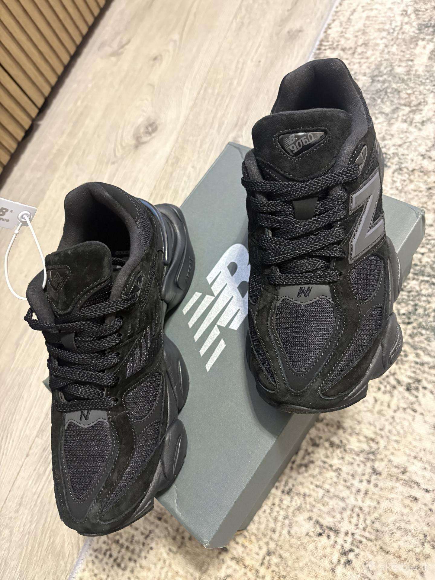 New balance 9060 unisex. Vidpadis apie 24,5cm