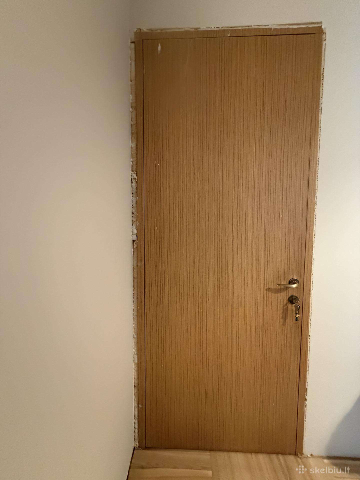 Vidaus durys su uzraktu