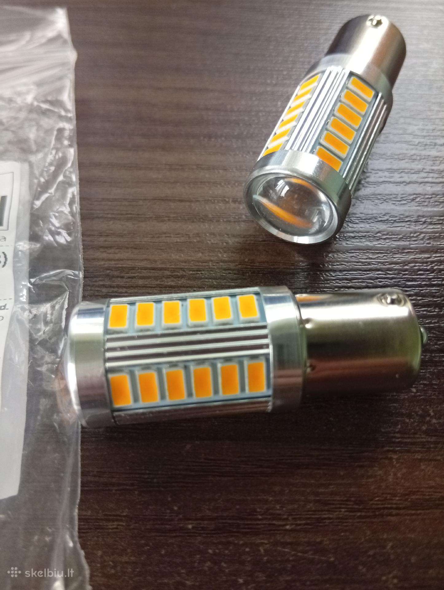Naujas LED posūkių lempučių komplektas
