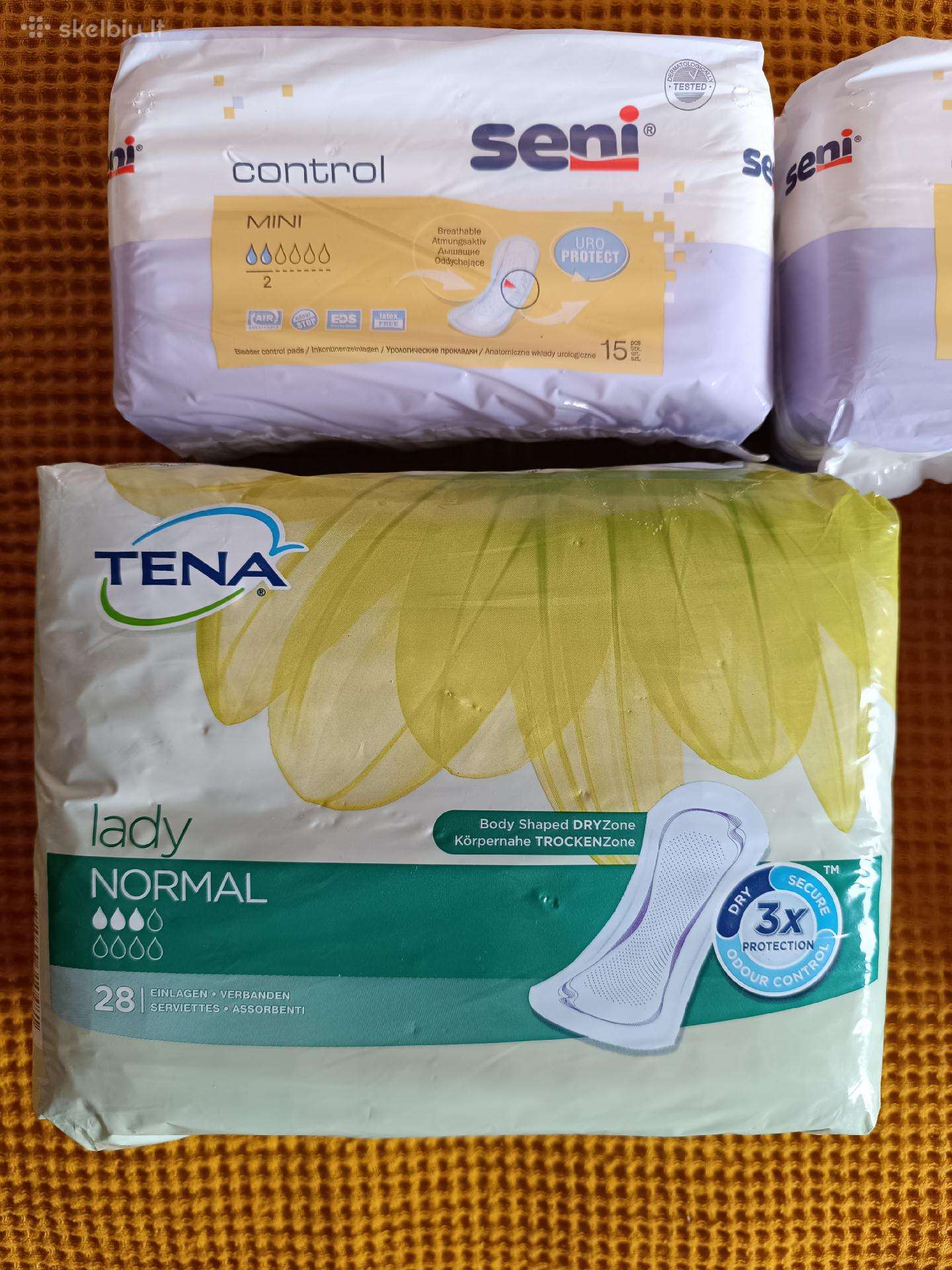 Urologiniai įklotai Seni ir Tena